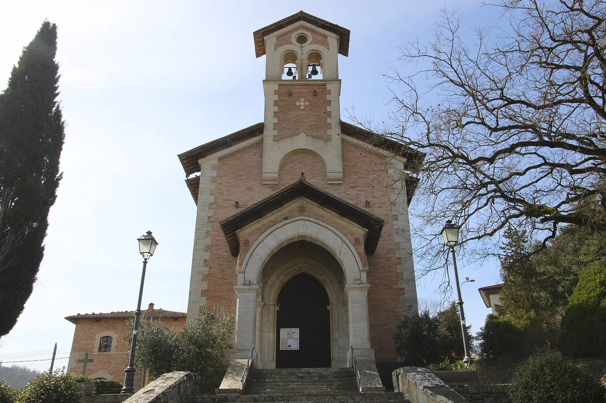 Photo showing: Church San Michele Arcangelo, Mercatello, hamlet of Marsciano, Province of Perugia, Umbria, Italy