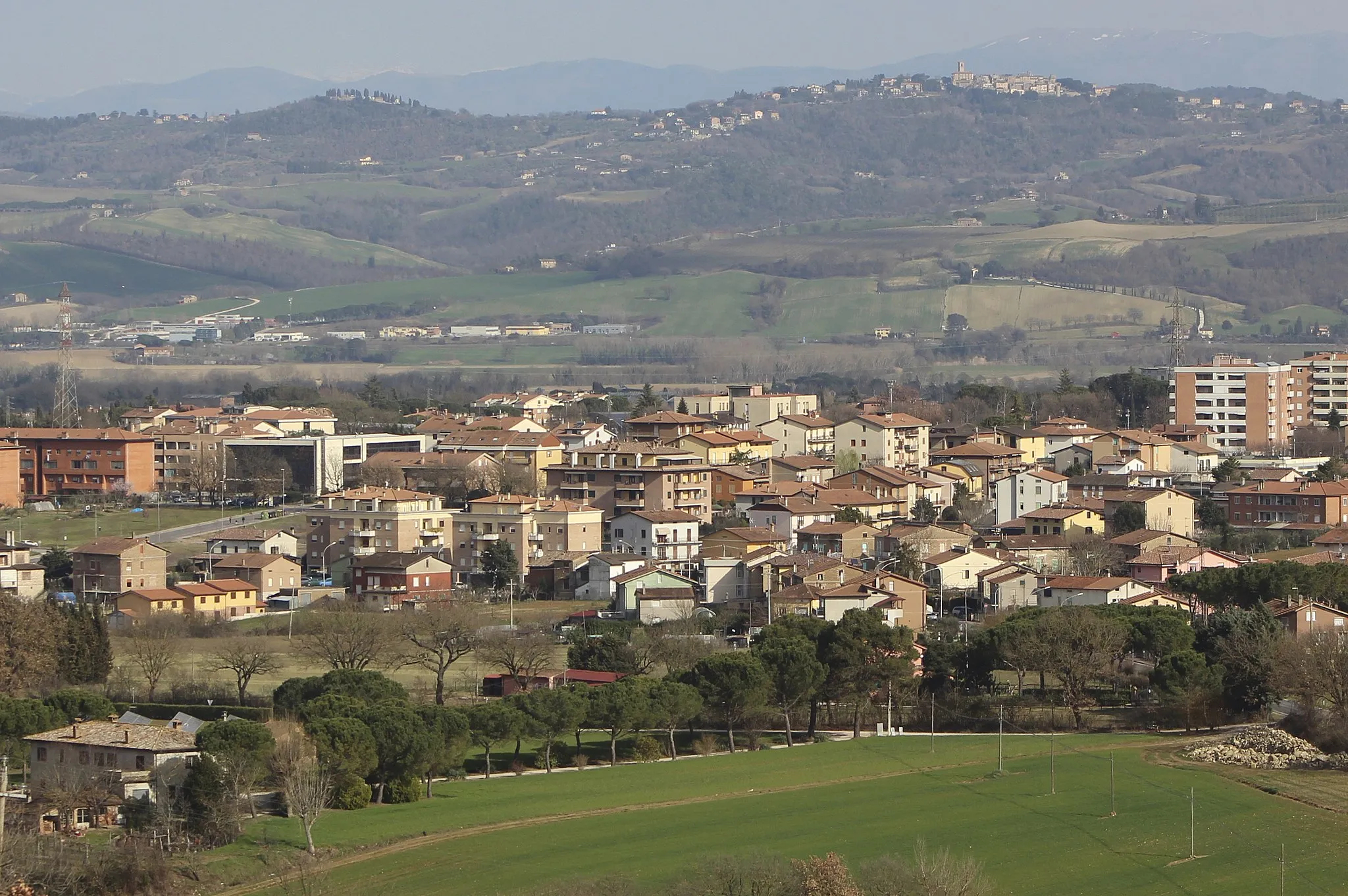 Photo showing: Panorama of Marsciano, Province of Perugia, Umbria, Italy