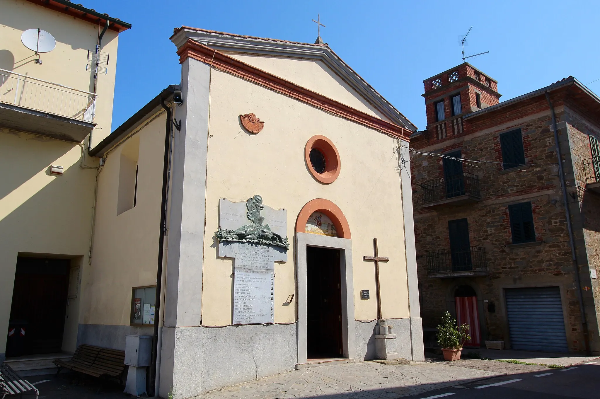 Photo showing: Church San Martino, Borghetto, hamlet of Tuoro sul Trasimeno, Umbria, Italy