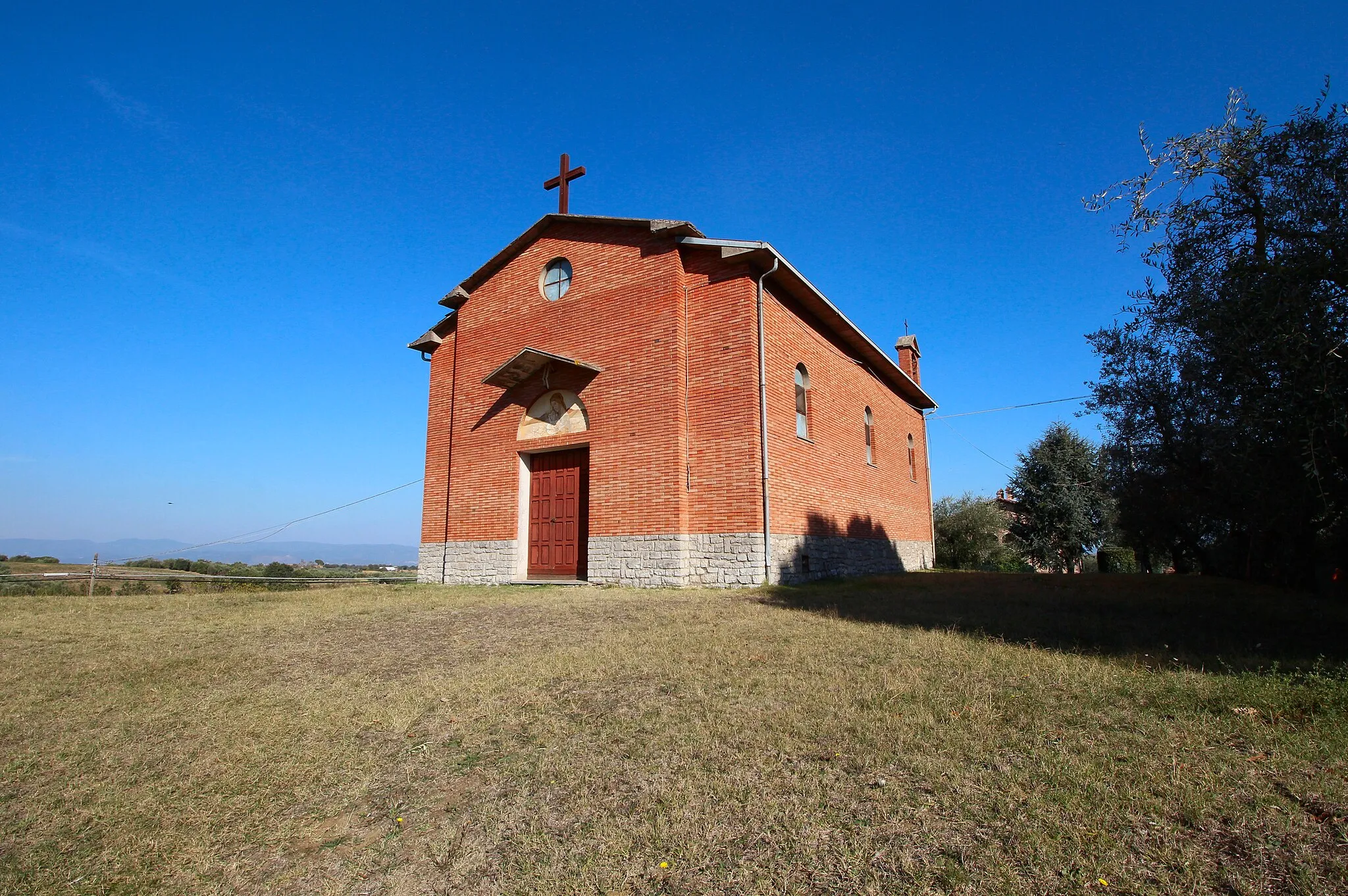 Photo showing: Church Madonna della Neve, Casamaggiore, hamlet of Castiglione del Lago, Province of Perugia, Umbria, Italy