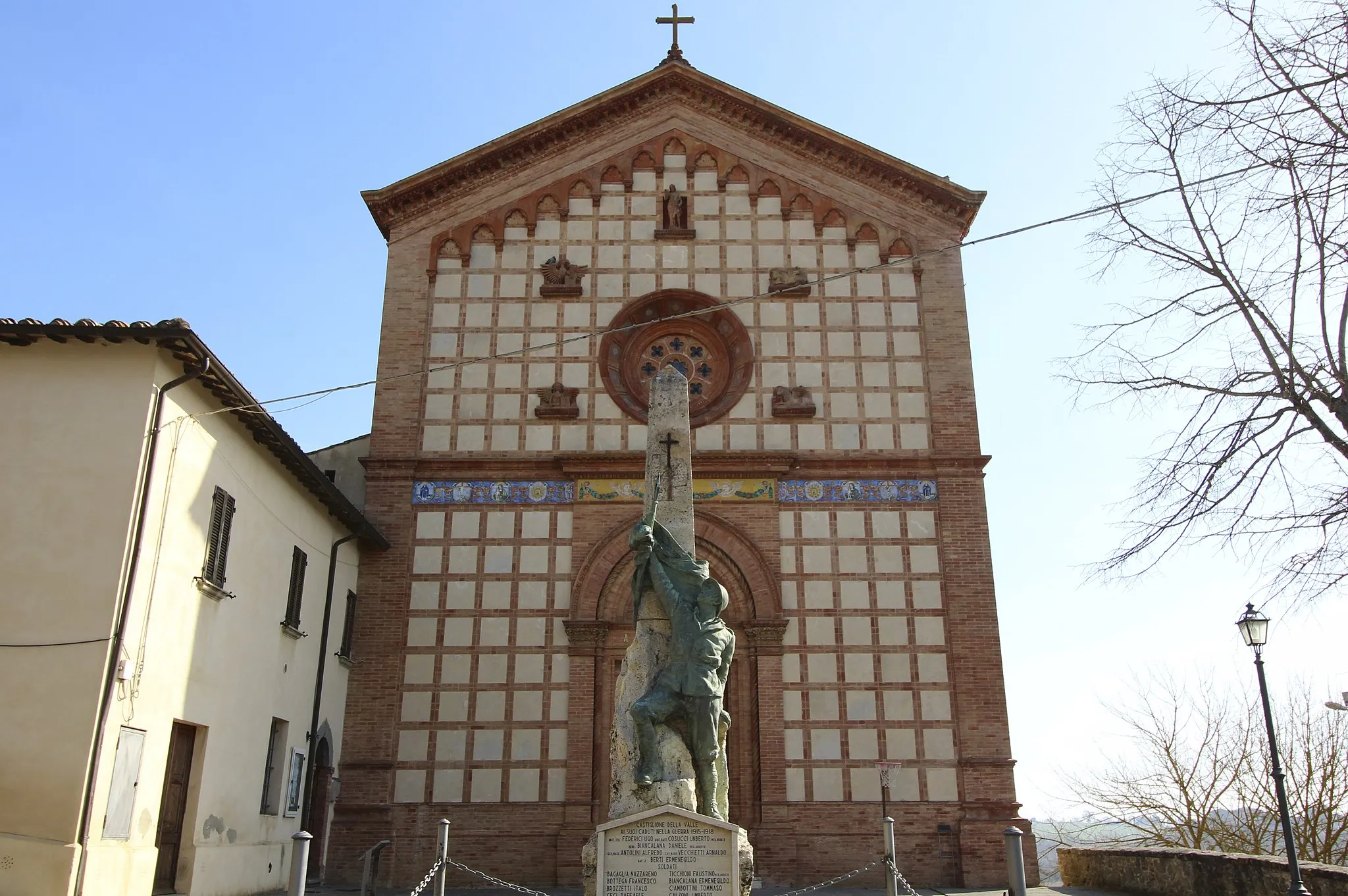 Photo showing: Church San Giovanni Battista, Castiglione della Valle, hamlet of Marsciano, Umbria, Italy