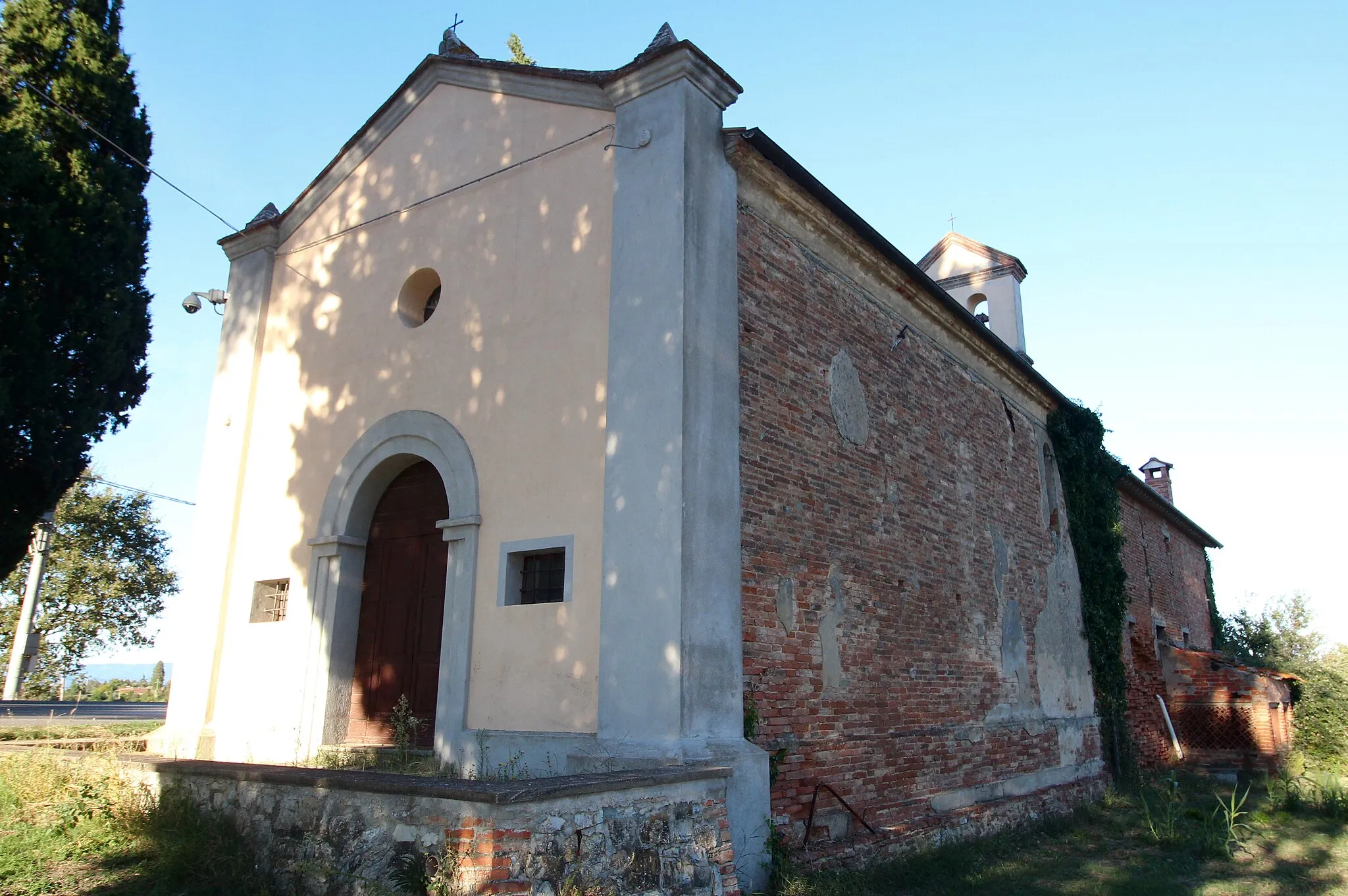 Photo showing: Church Santa Maria Assunta, Badia, hamlet of Castiglione del Lago, Province of Perugia, Umbria, Italy