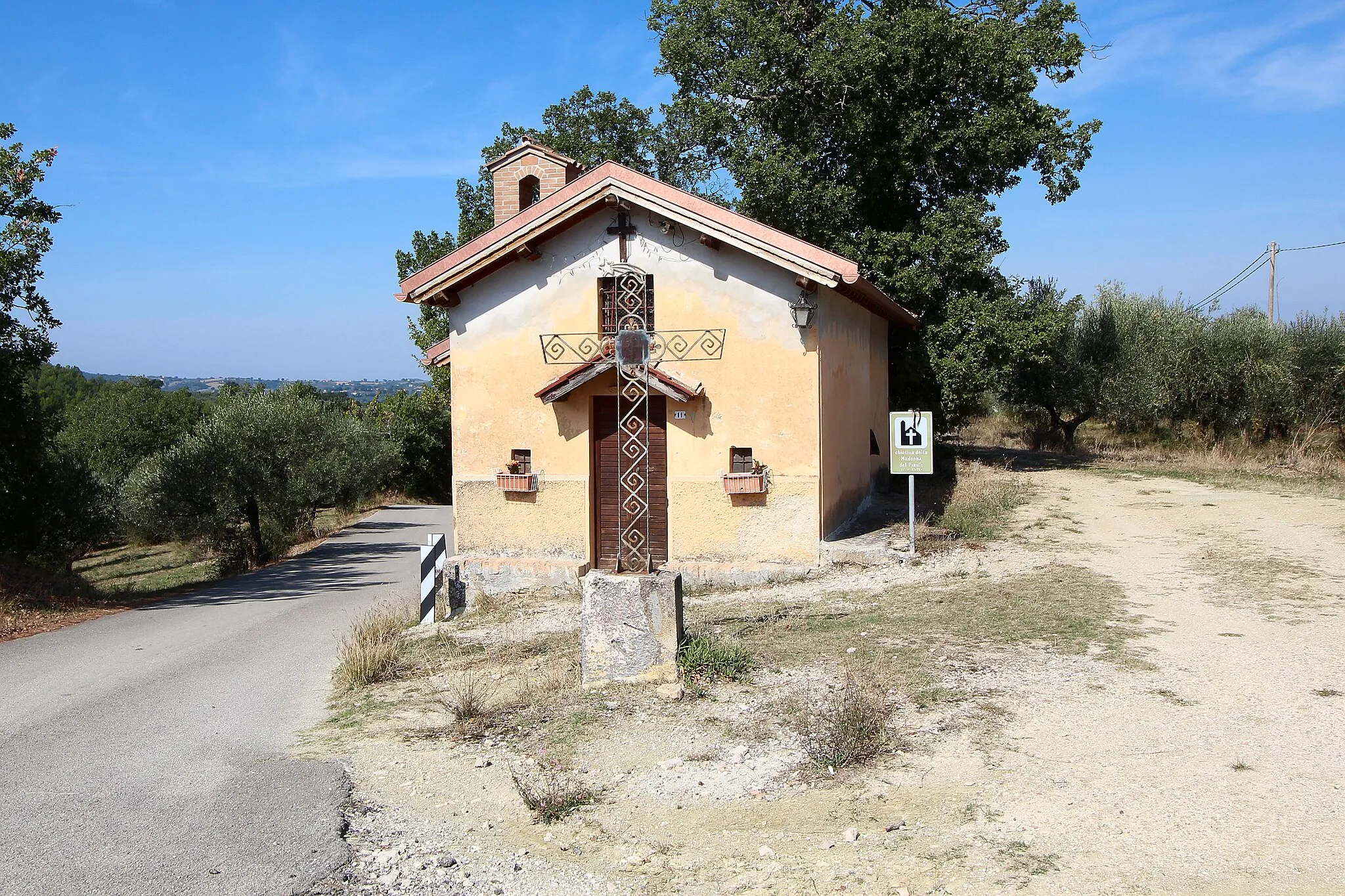 Photo showing: church Madonna del Pianto (Castagnola, Giano dell'Umbria, Province of Perugia, Umbria, Italy)
