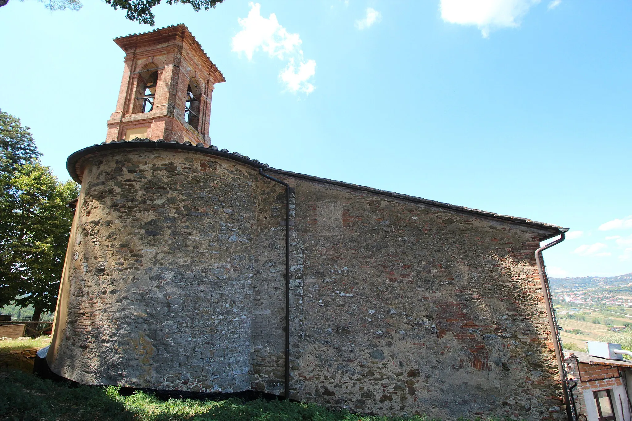 Photo showing: Church San Cristoforo, Monte Sperello (Montesperello), hamlet of Magione, Umbria, Italy