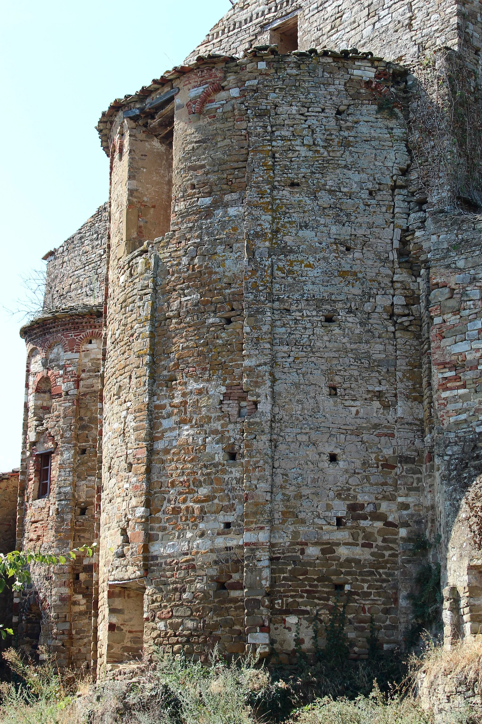 Photo showing: Church Santa Maria di Confine, Pieve di Confine, hamlet of Tuoro sul Trasimeno, Umbria, Italy
