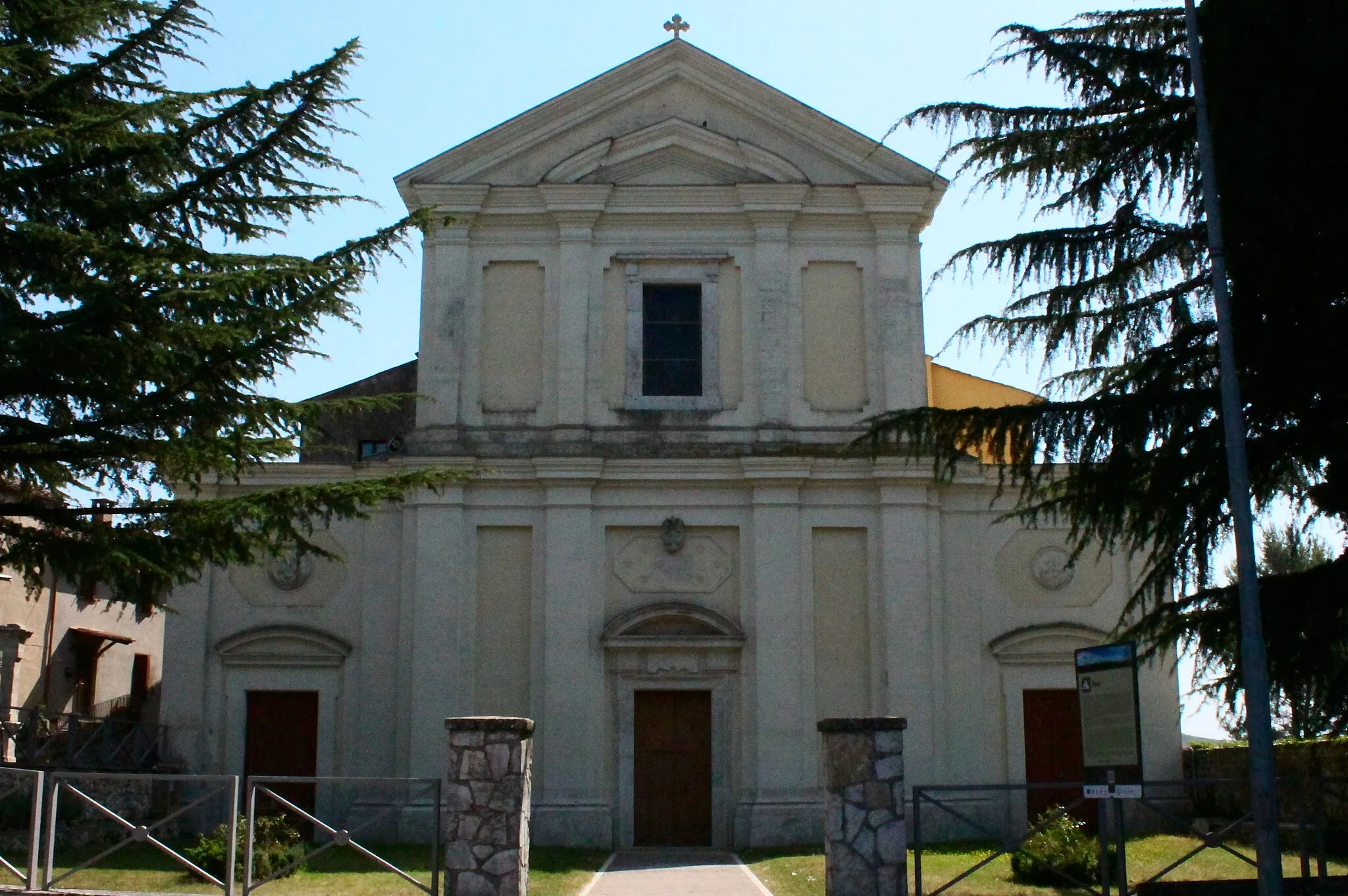 Photo showing: Santuario Santa Maria delle Grazie in Foce, hamlet of Amelia, Province of Terni, Umbria, Italy
