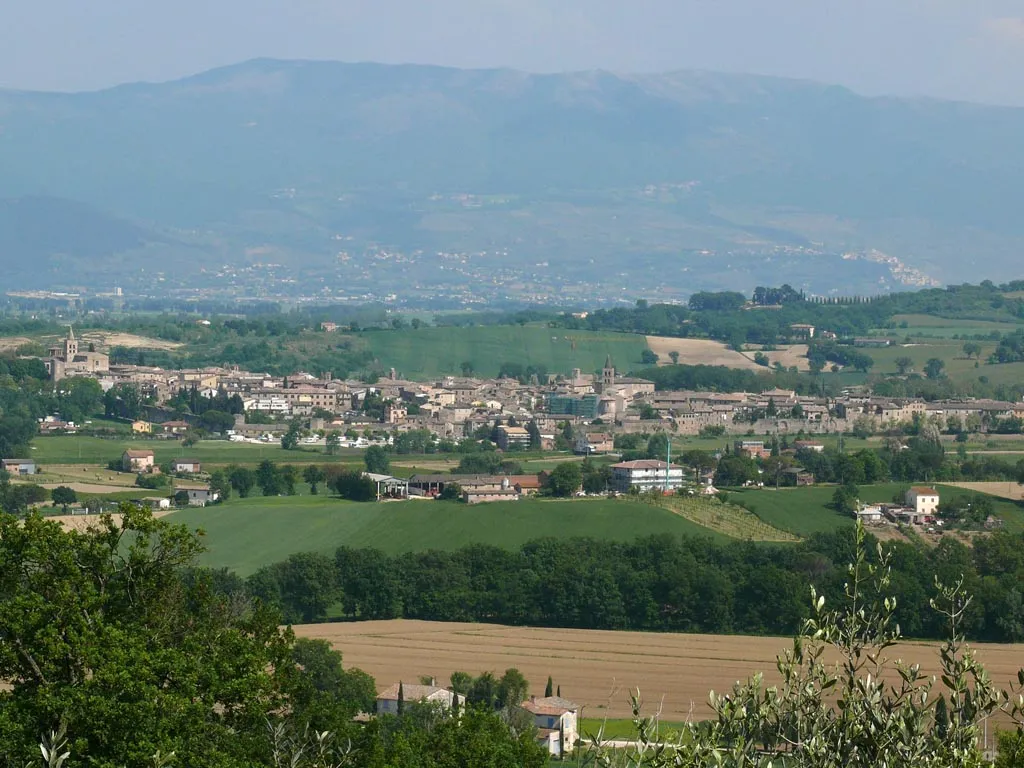 Photo showing: Bevagna, view