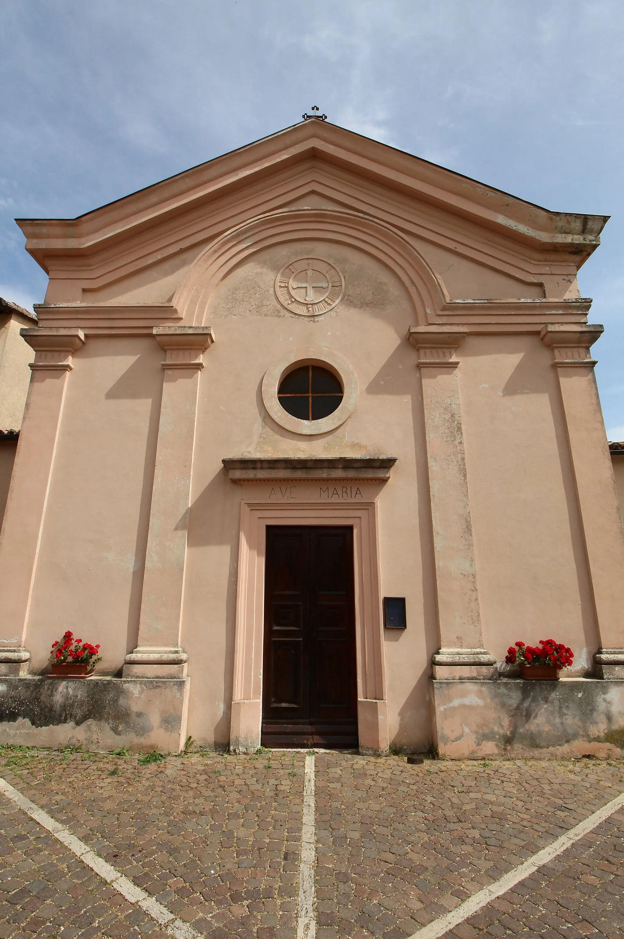 Photo showing: church San Giovanni Battista, Casteldelmonte, hamlet of Acquasparta, Province of Terni, Umbria, Italy