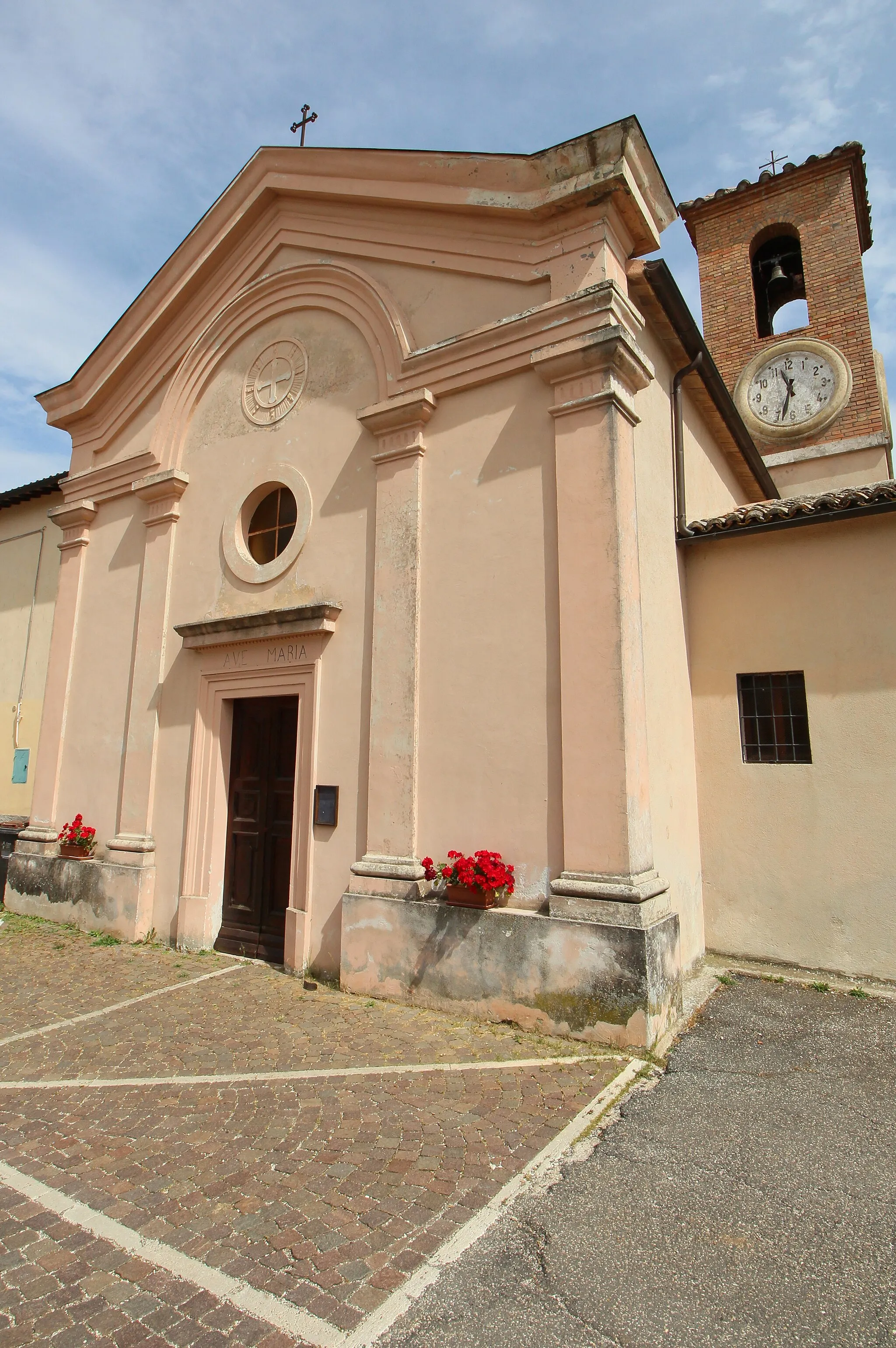 Photo showing: church San Giovanni Battista, Casteldelmonte, hamlet of Acquasparta, Province of Terni, Umbria, Italy