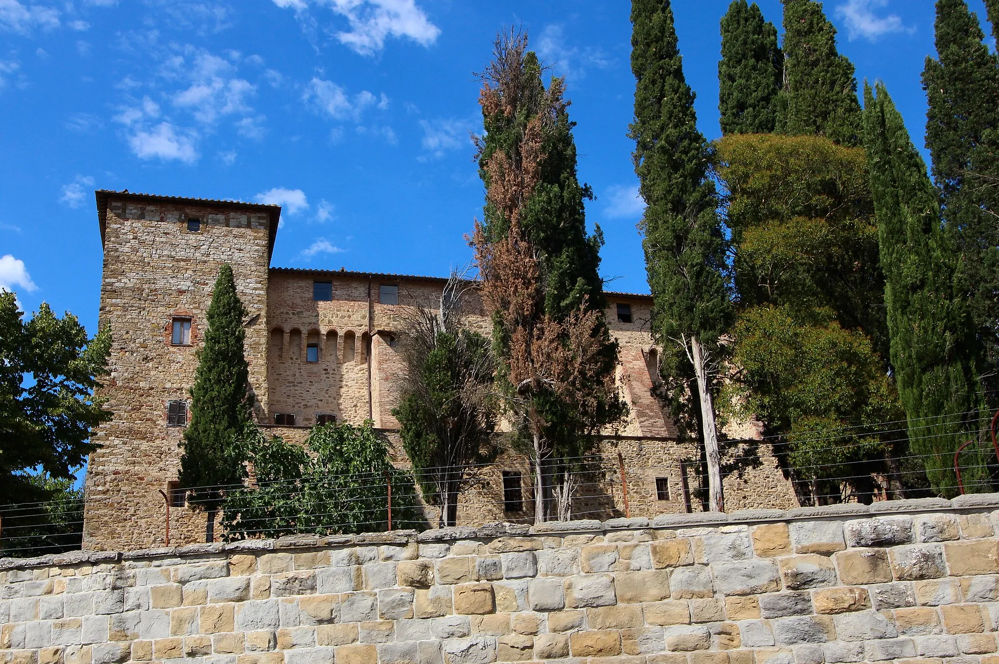 Photo showing: Castle Castello dei Cavalieri di Malta, Magione, Province of Perugia, Umbria, Italy