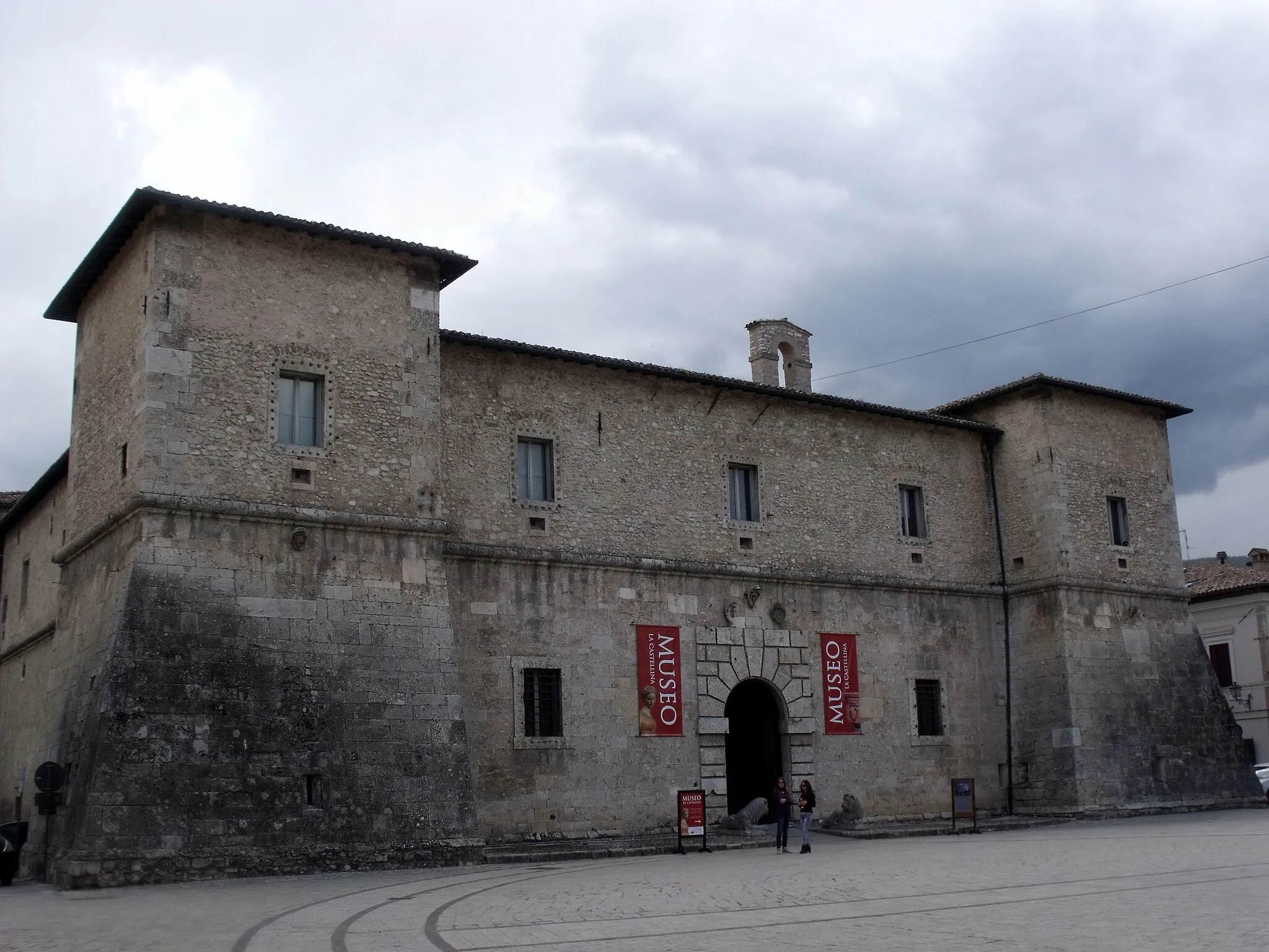 Photo showing: Castle Castellina in Norcia, Province of Perugia, Umbria, Italy