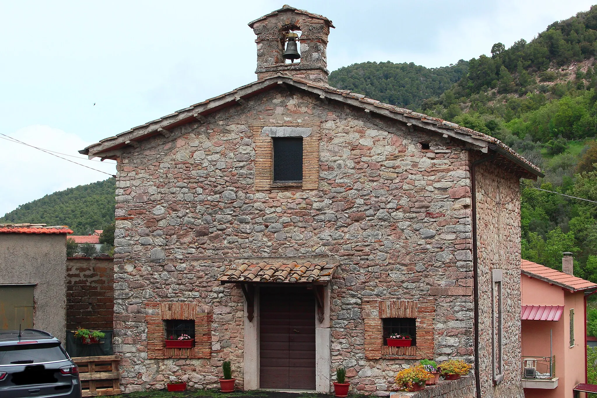 Photo showing: church Santa Maria del Carmelo, Finocchieto, hamlet of Stroncone, Province of Terni, Umbria, Italy