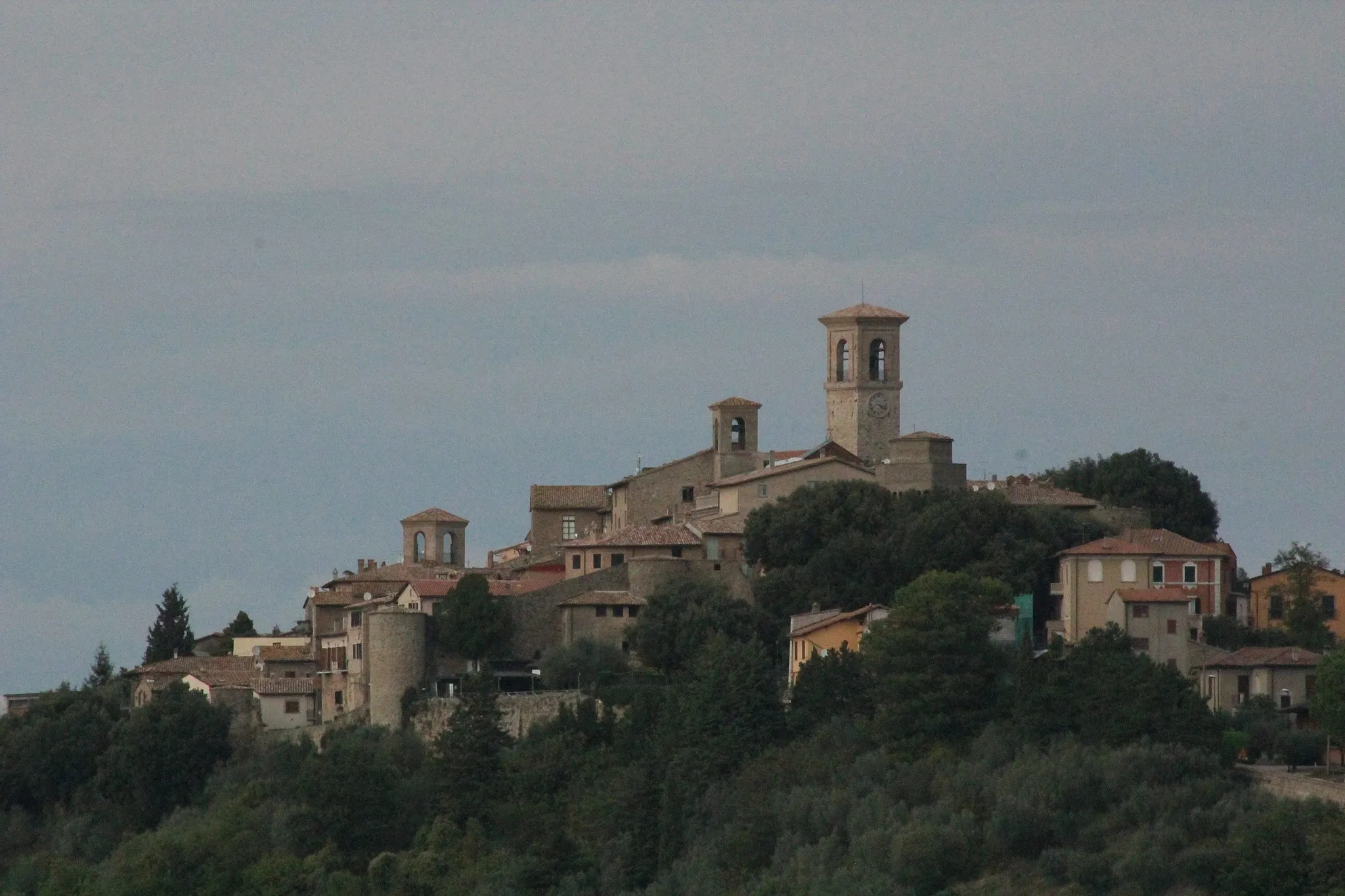 Photo showing: Panorama of Collazzone, Province of Perugia, Umbria, Italy