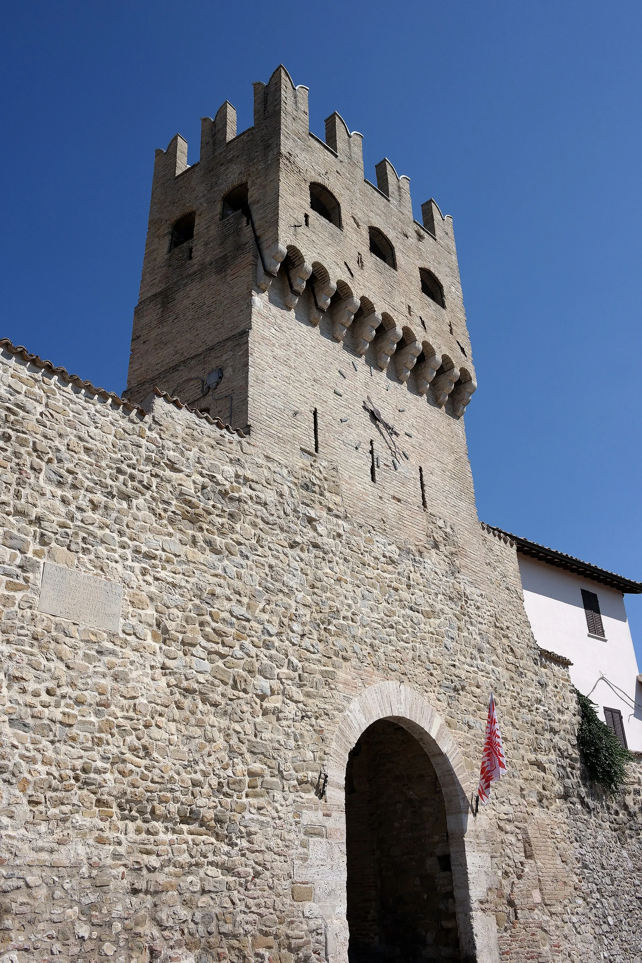 Photo showing: Porta Sant'Agostino a Montefalco