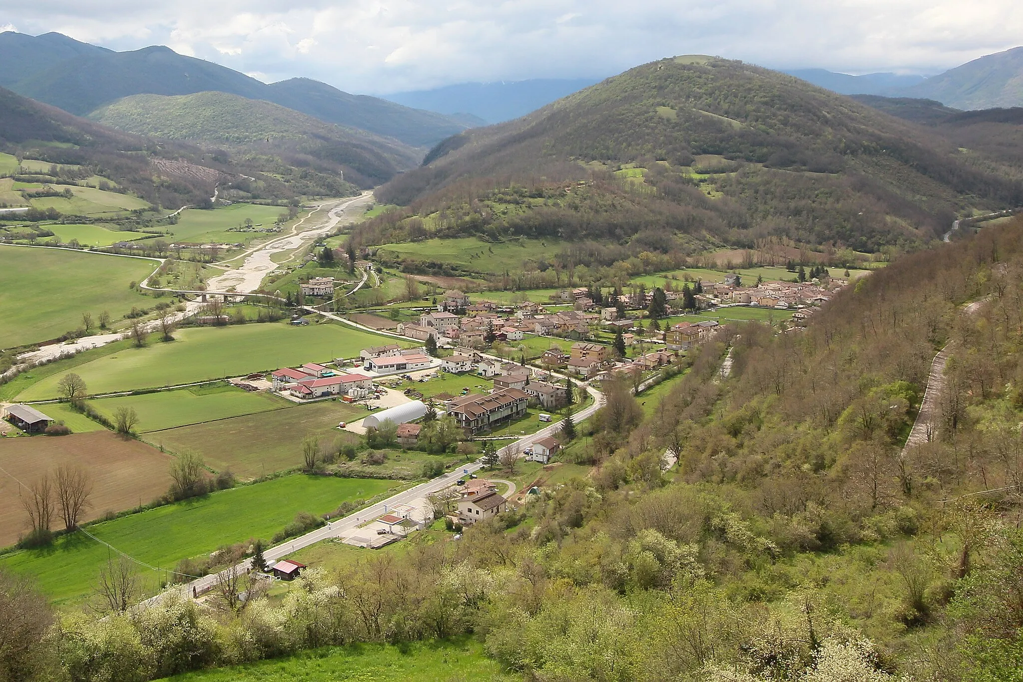 Photo showing: Ruscio, hamlet of Monteleone di Spoleto, Province of Perugia, Umbria, Italy