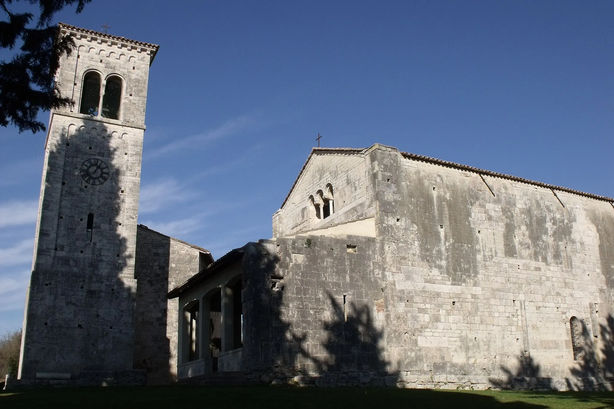 Photo showing: Abbadia di San Faustino in Villa San Faustino, Municipality of Massa Martana, Province of Perugia, Umbria, Italy