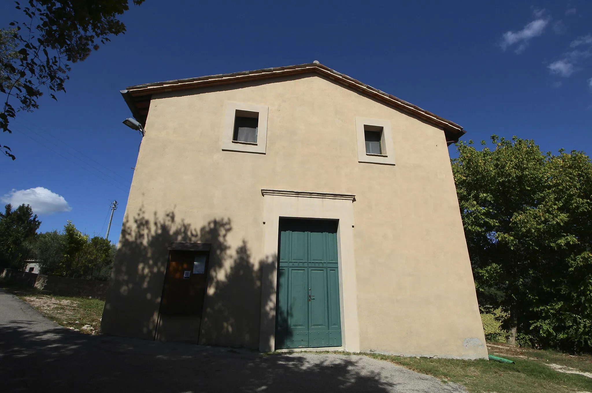 Photo showing: church Madonna del Soccorso, Villa San Faustino, hamlet of Massa Martana, Province of Perugia, Umbria, Italy
