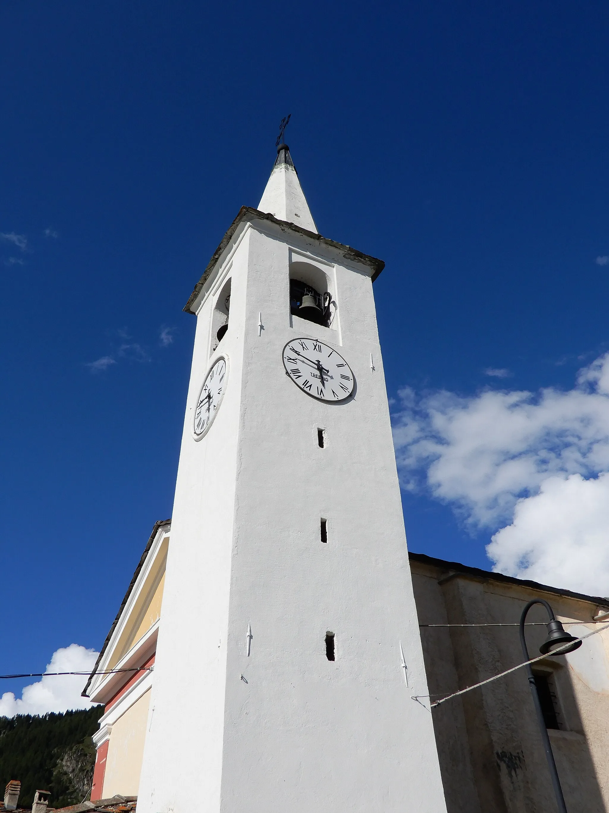 Photo showing: Veduta del campanile della chiesa di Santa Maria Maddalena a La Magdeleine