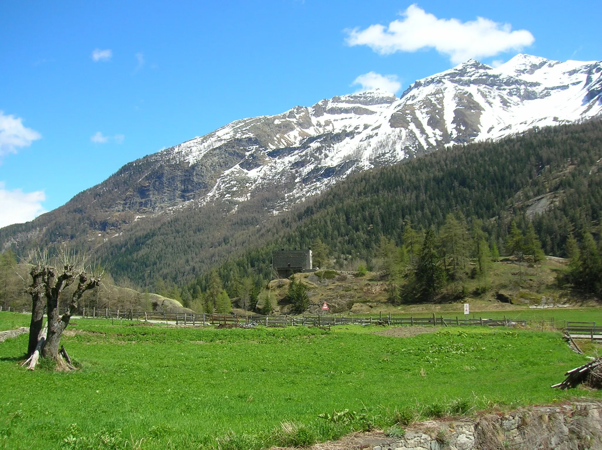 Photo showing: Casaforte di Planaval, Planaval, Arvier, Valle d'Aosta, Italia.