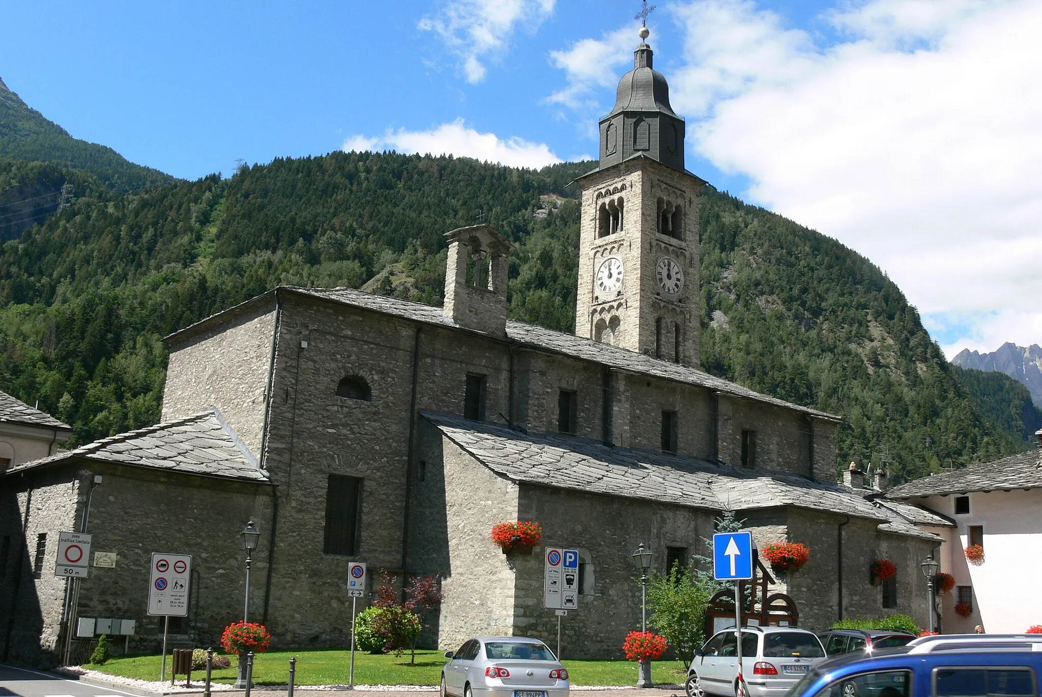 Photo showing: Morgex ( Aosta Valley ). Mary Assumption parish church.