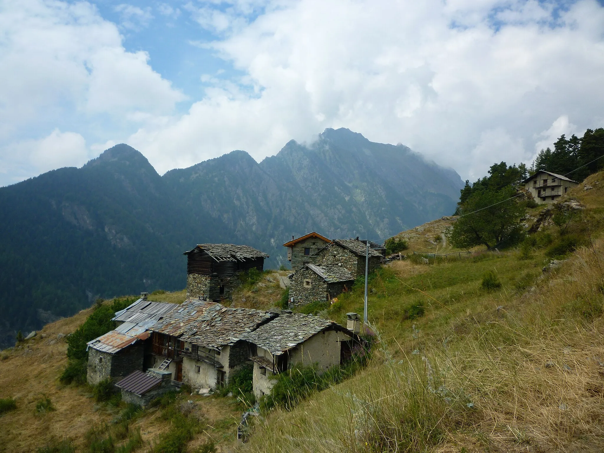 Photo showing: The Alpe Salomon, in Brusson (Aosta Valley, Italy)