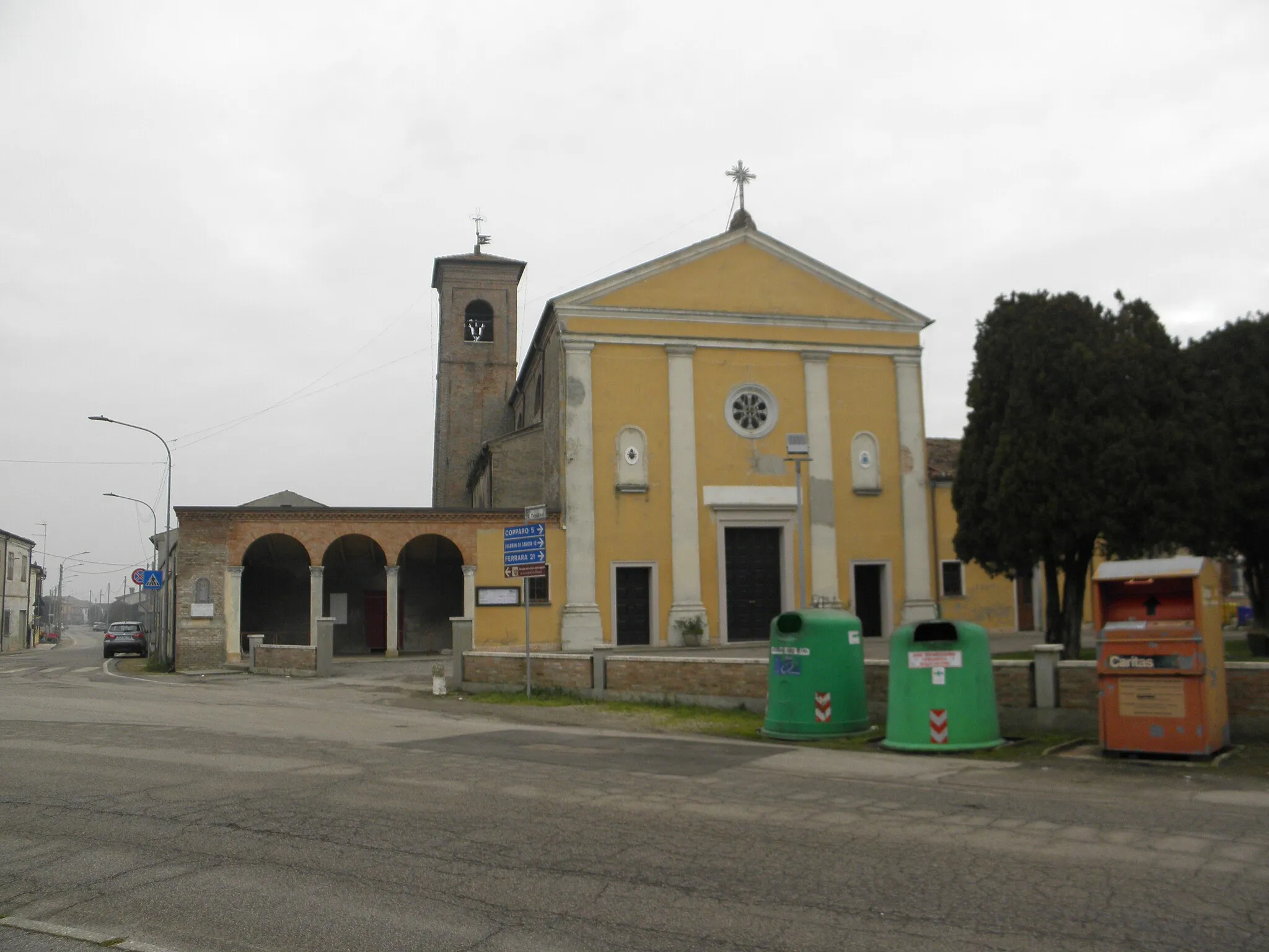 Photo showing: Coccanile, frazione di Copparo: la chiesa parrocchiale di San Venazio in Coccanile.