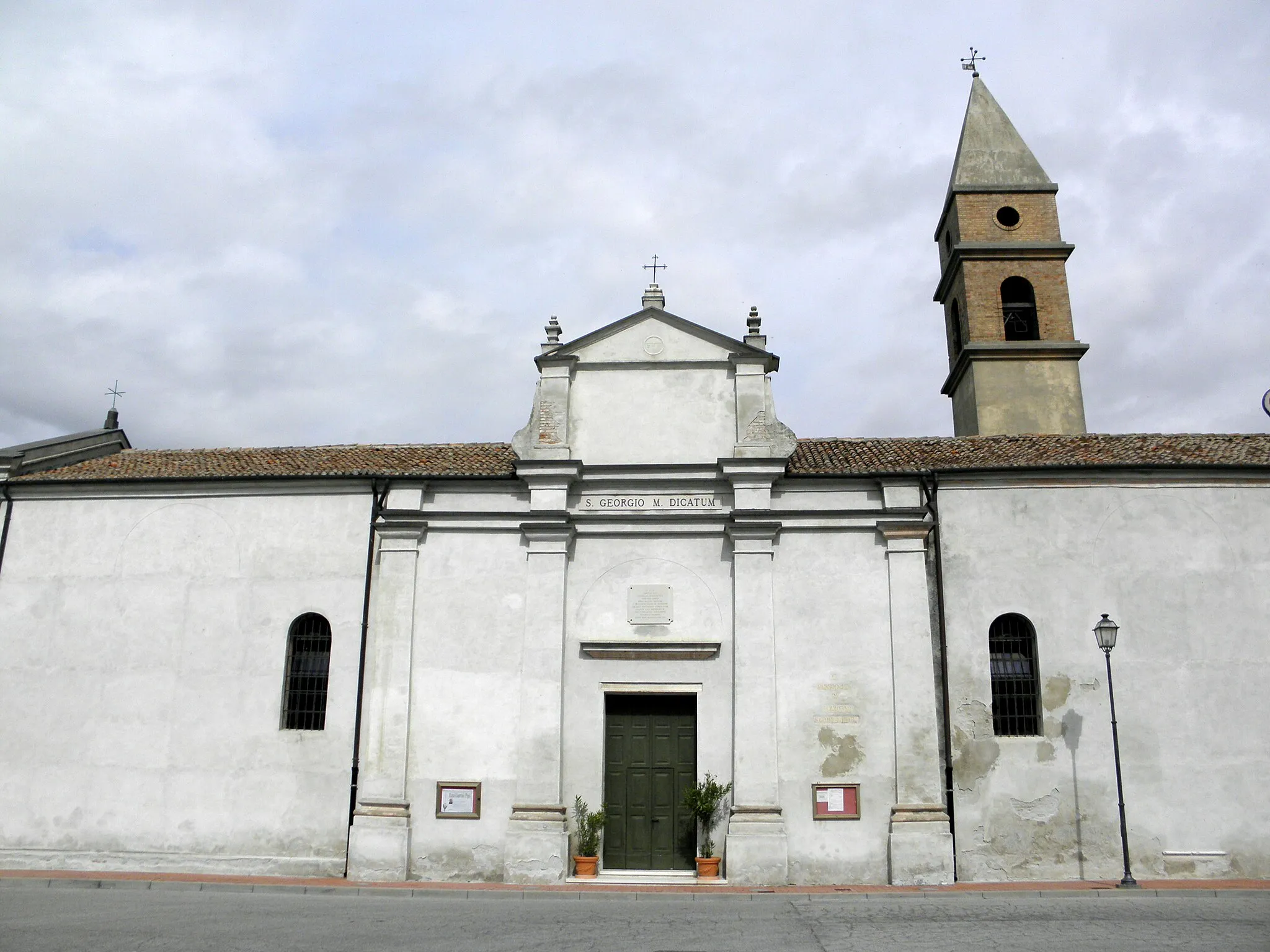 Photo showing: Mazzorno Sinistro, frazione di Adria: la chiesa di San Giorgio.