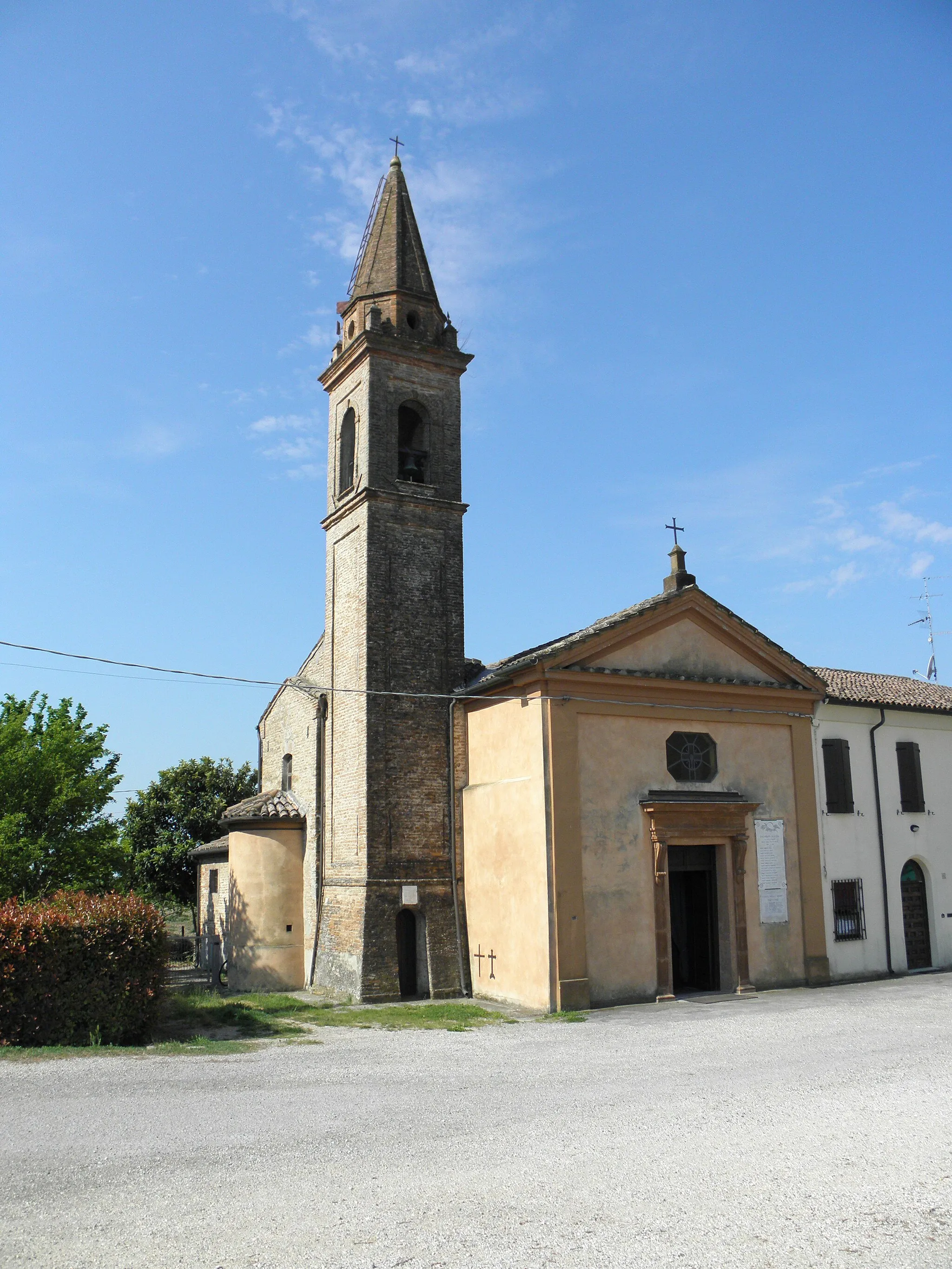 Photo showing: Cocomaro di Cona, frazione di Ferrara: la chiesa parrocchiale dell'Assunzione di Maria Vergine.