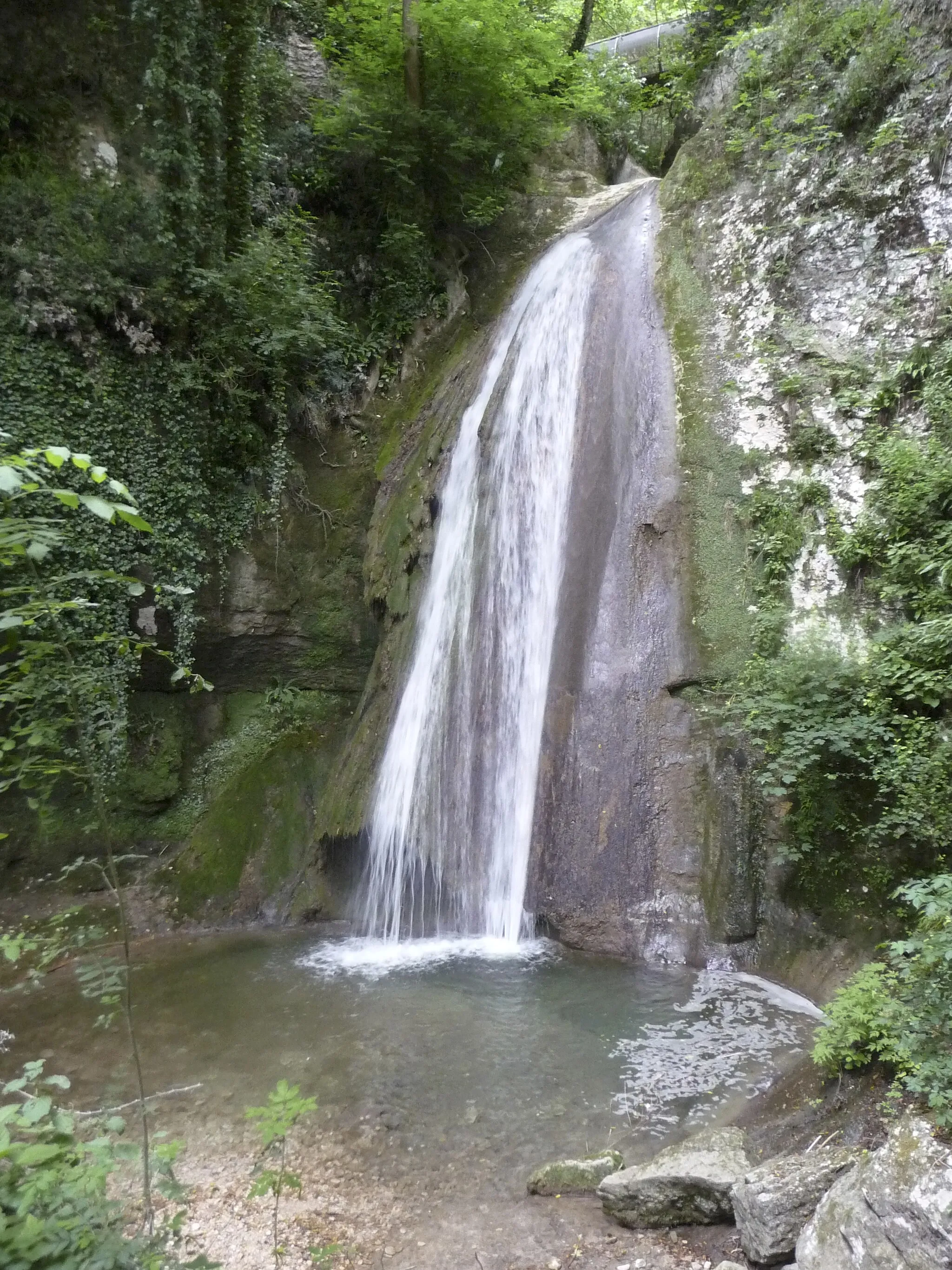 Photo showing: Natural park of the Cascate di Molina (Molina Falls) in Fumane, Verona, Italy.