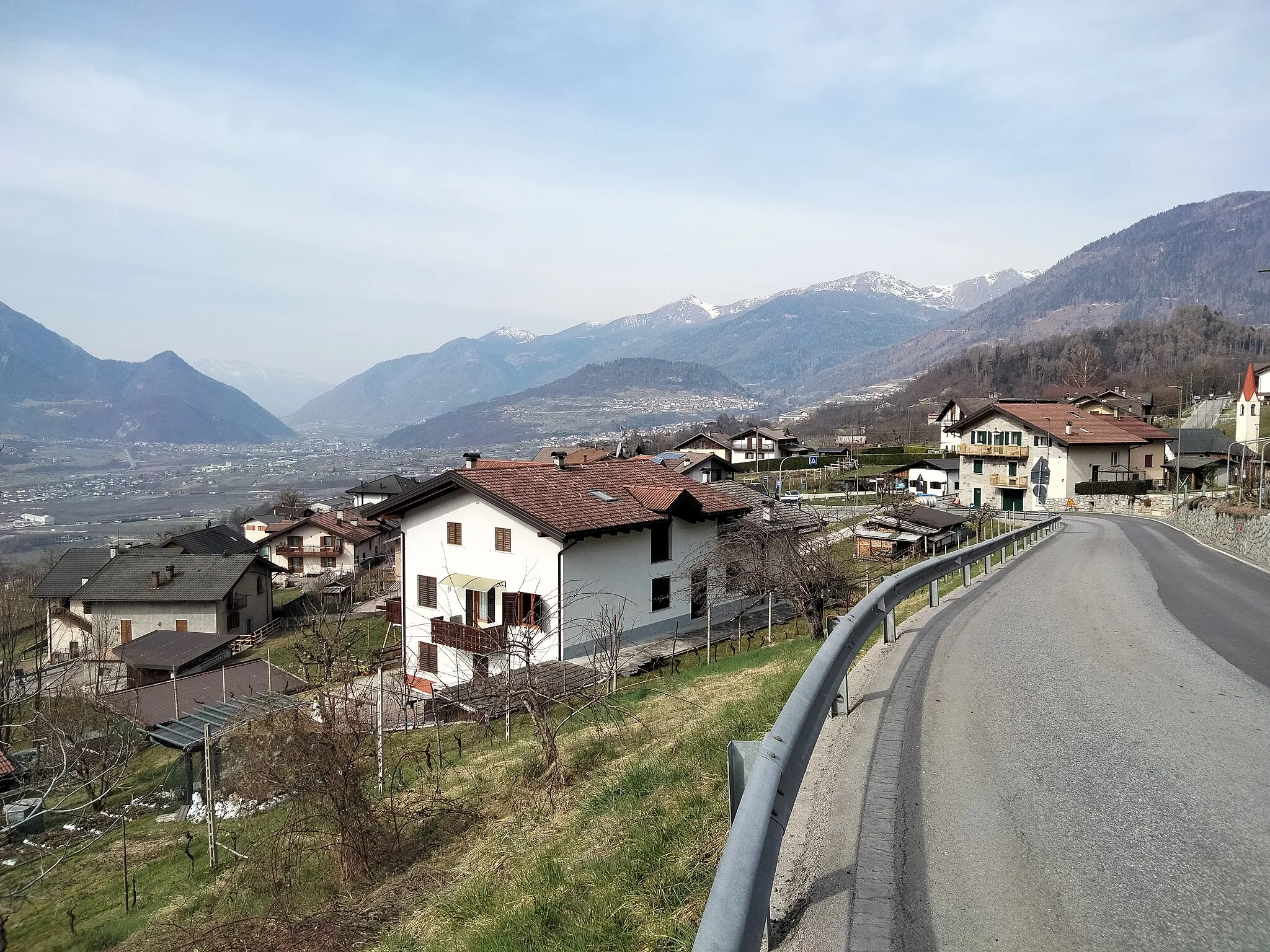Photo showing: Tomaselli, frazione del comune di Castel Ivano, nella Provincia autonoma di Trento in Trentino-Alto Adige