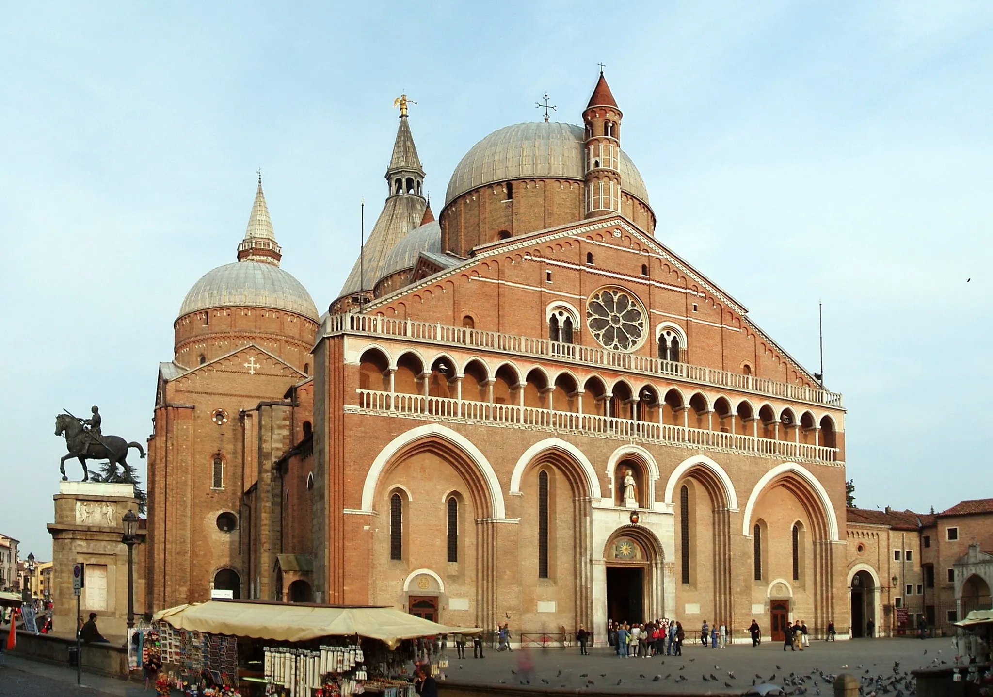 Photo showing: La Basilica di Sant'Antonio a Padova, Padova, Italy