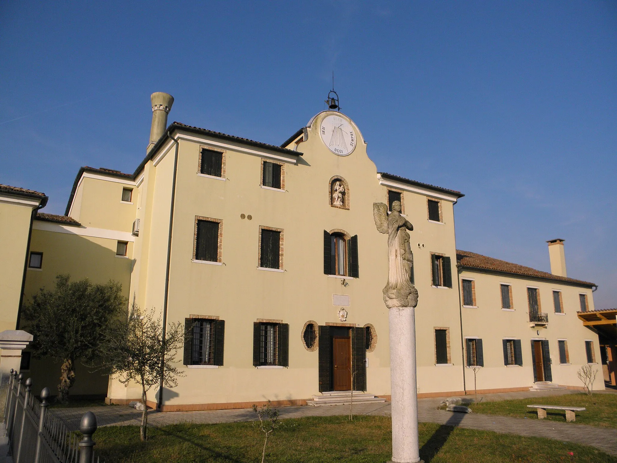 Photo showing: Borbiago, frazione di Mira: la canonica del santuario di Santa Maria Assunta.