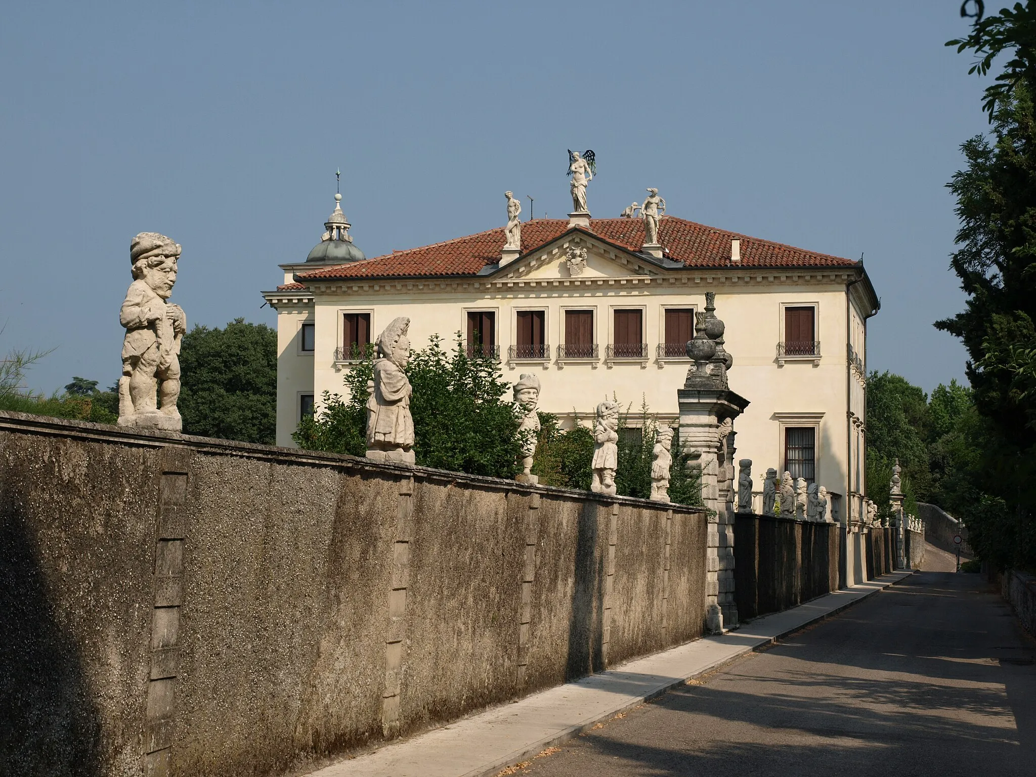 Photo showing: Vicenza, Veneto, Italy.