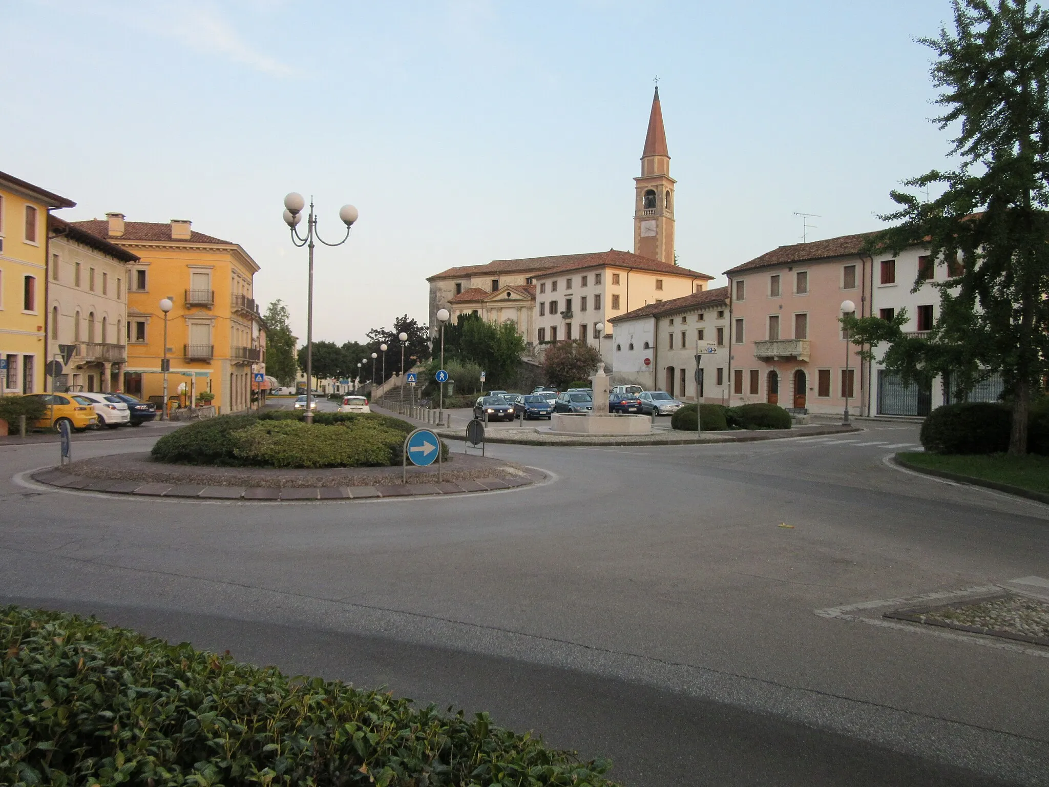 Photo showing: Cappella Maggiore (TV), Vittorio Veneto Square