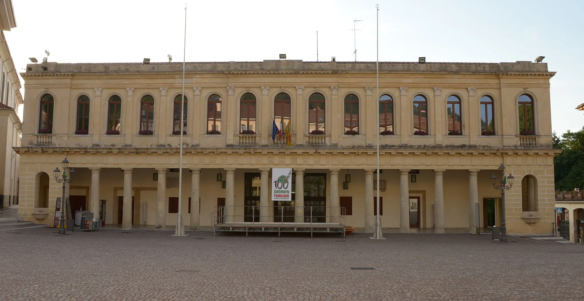 Photo showing: Palazzo comunale di Valdobbiadene
