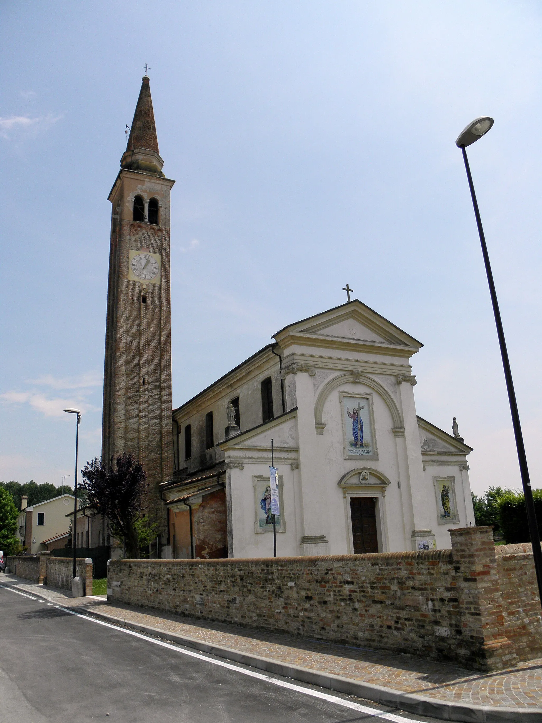 Photo showing: Canizzano, frazione di Treviso: la chiesa della Visitazione della Beata Vergine Maria (XVIII secolo).