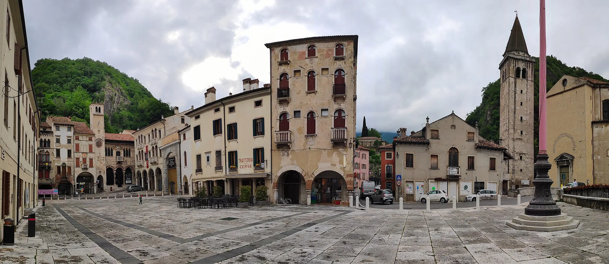 Photo showing: Vittorio Veneto (Serravalle) - Piazza Flaminio