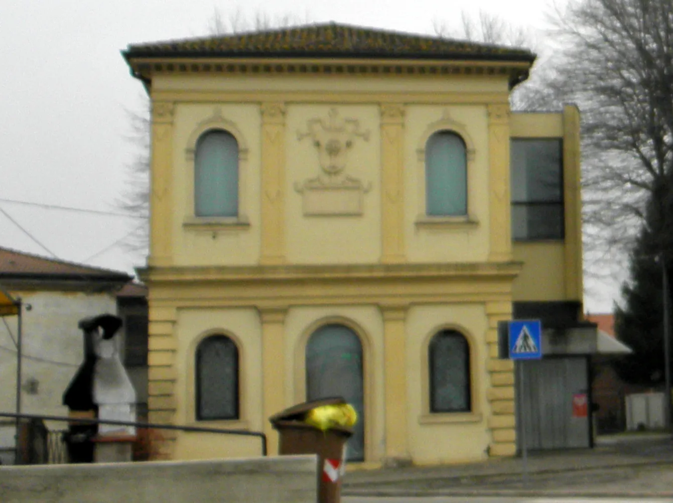 Photo showing: Asparetto, frazione di Cerea: il Teatro Comunale.