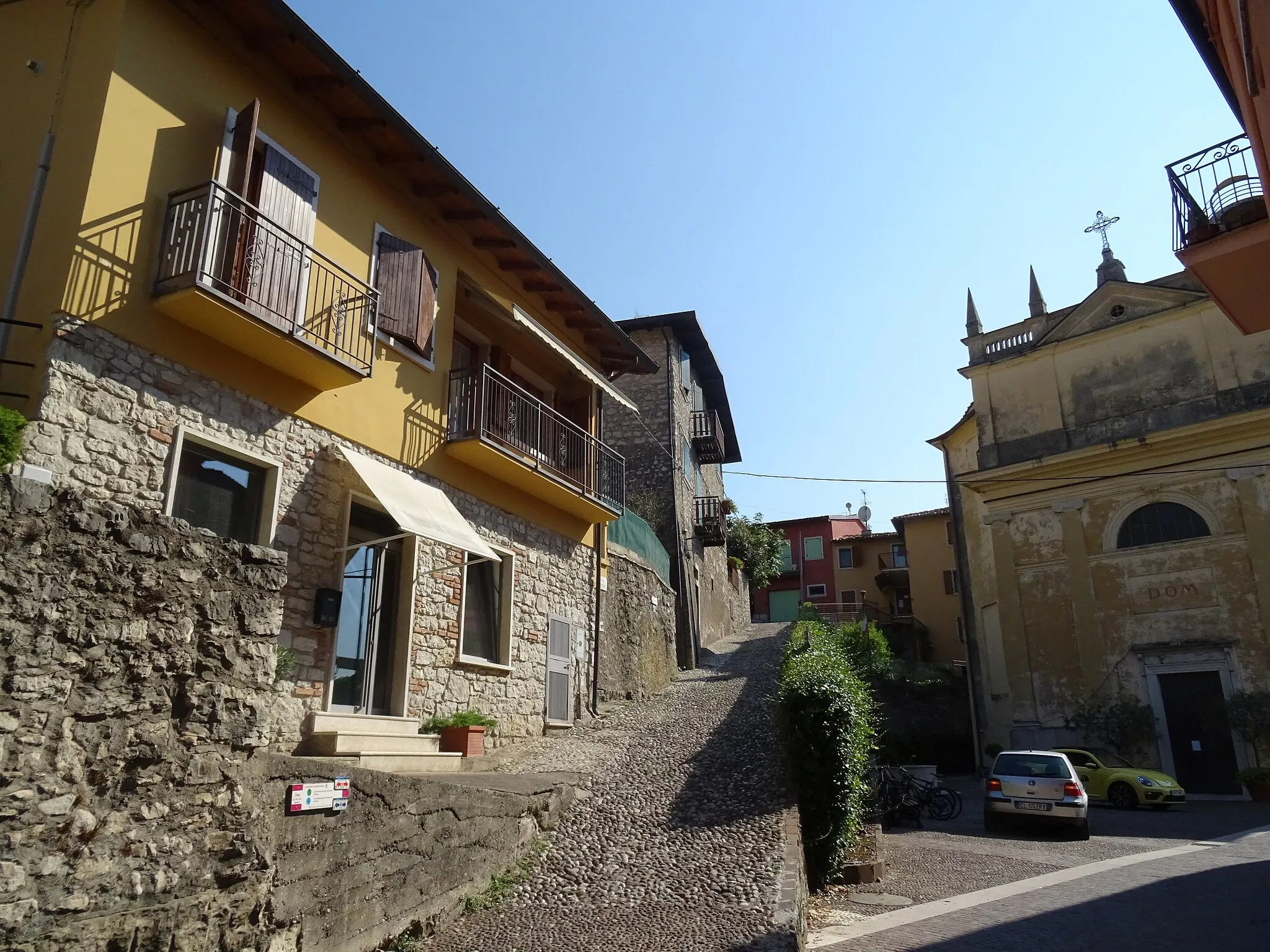 Photo showing: Castello (Brenzone sul Garda, Veneto, Italy) - Glimpse