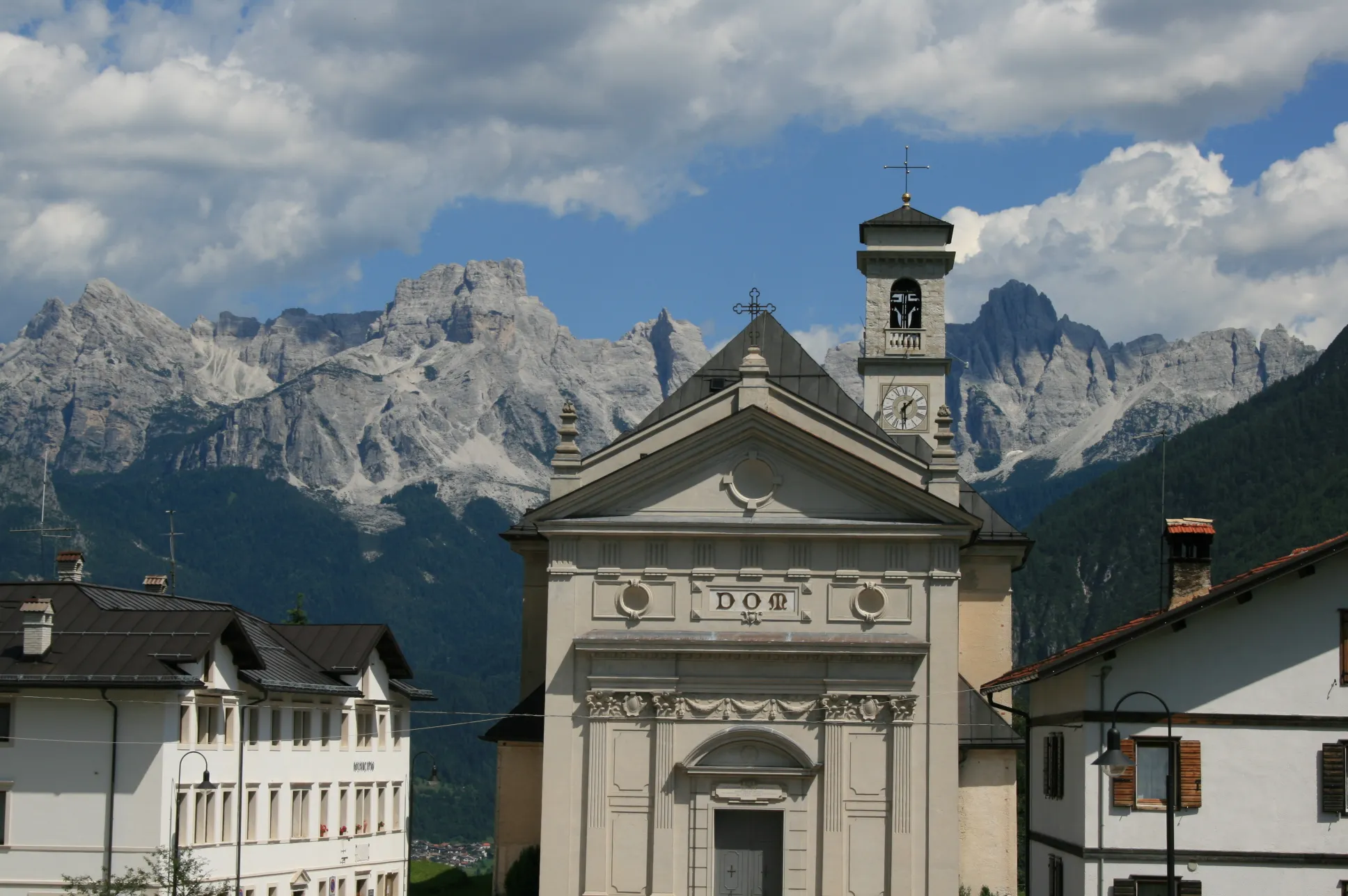 Photo showing: RIVAMONTE AGORDINO. Chiesa parrocchiale