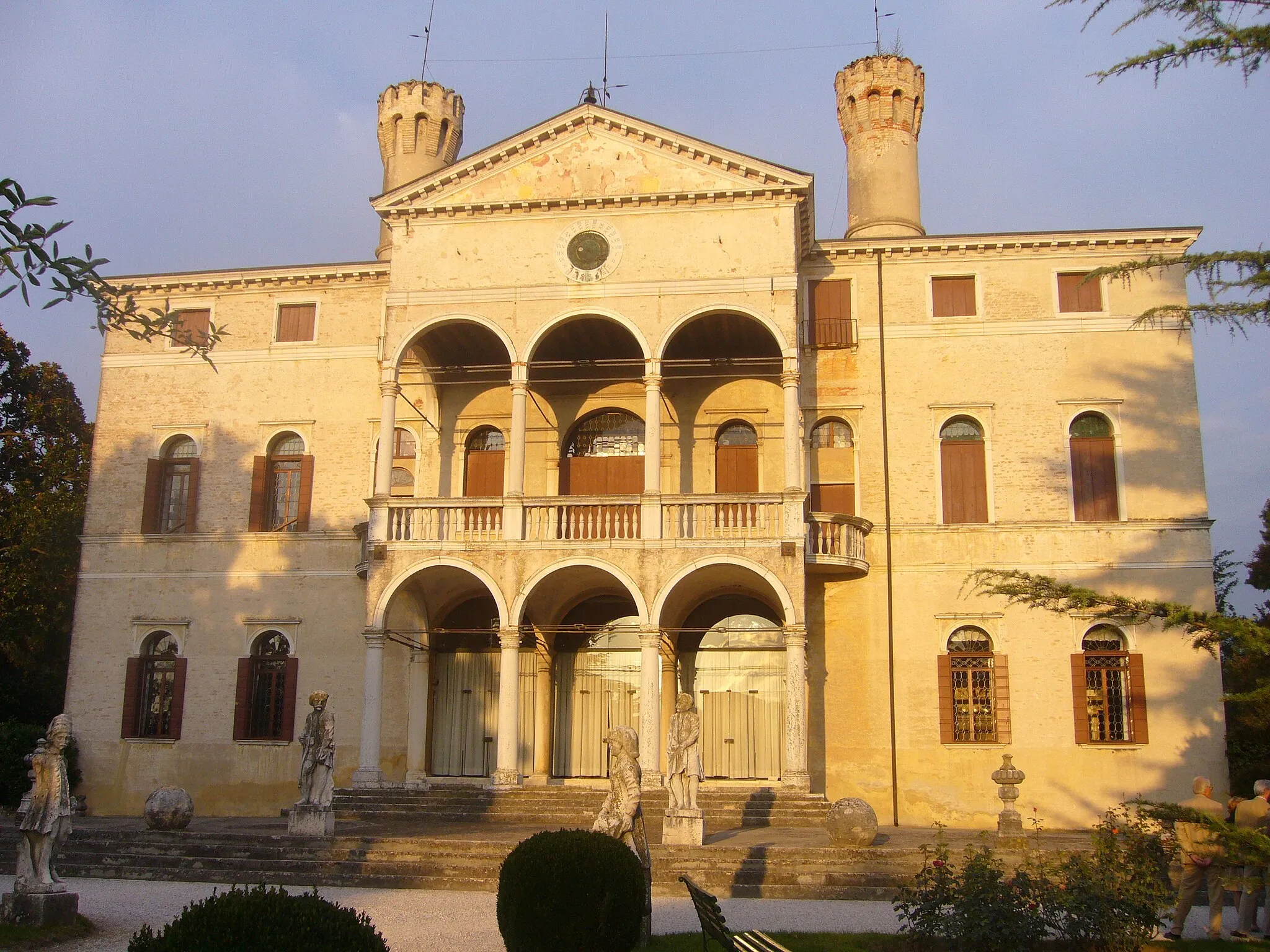 Photo showing: Kasteel Roncade