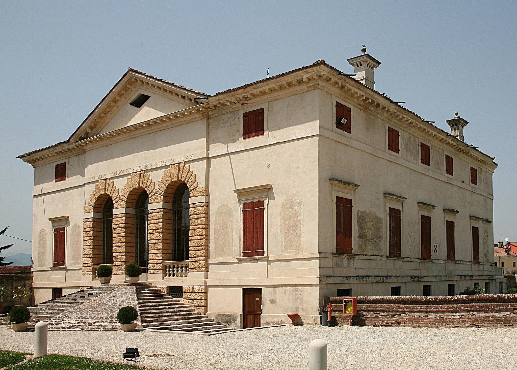 Photo showing: A Villa in Caldogno in Italy. Attributed to Andrea Palladio