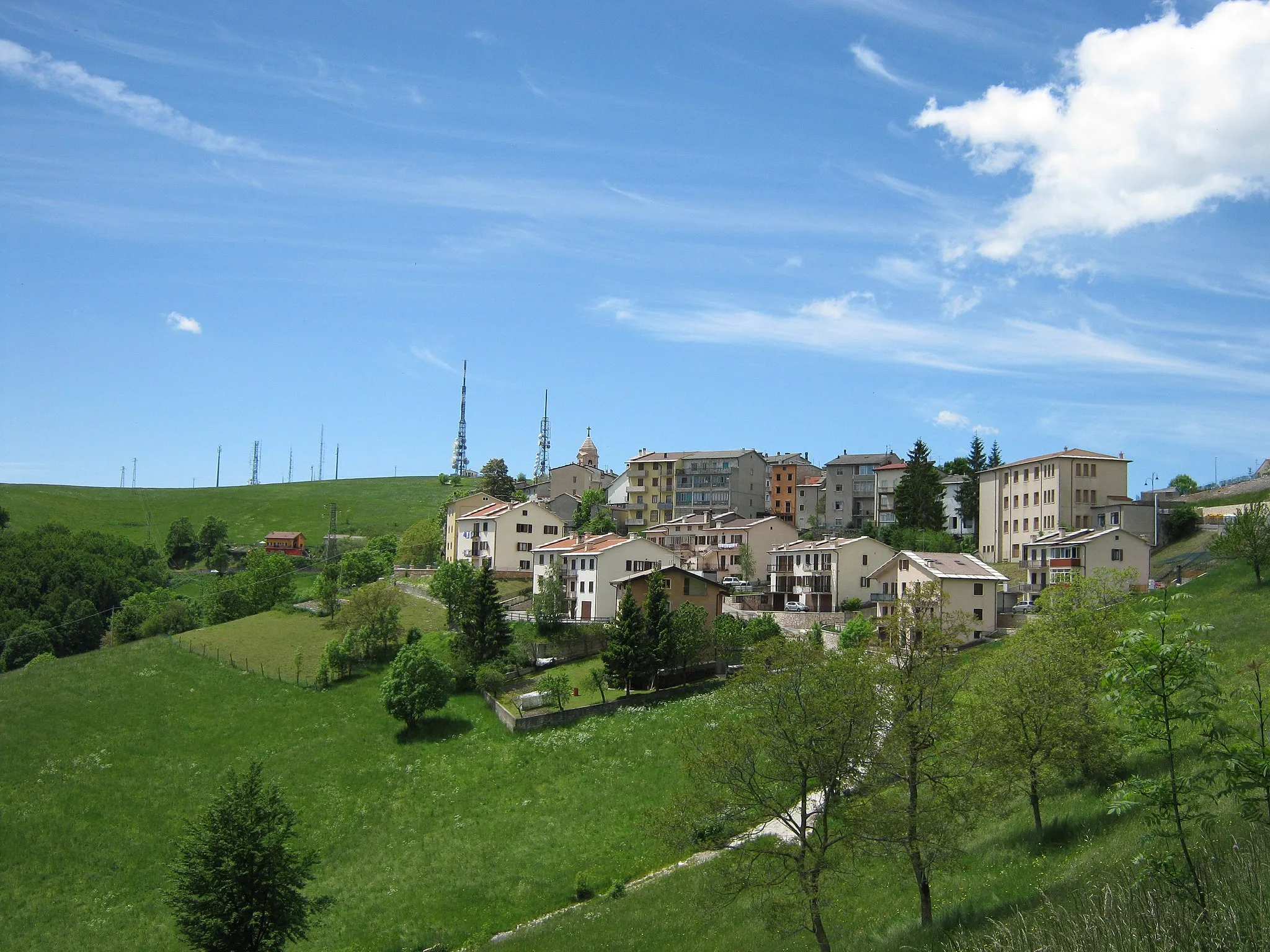 Photo showing: Velo Veronese, Verona, Italy with Radio and TV relay