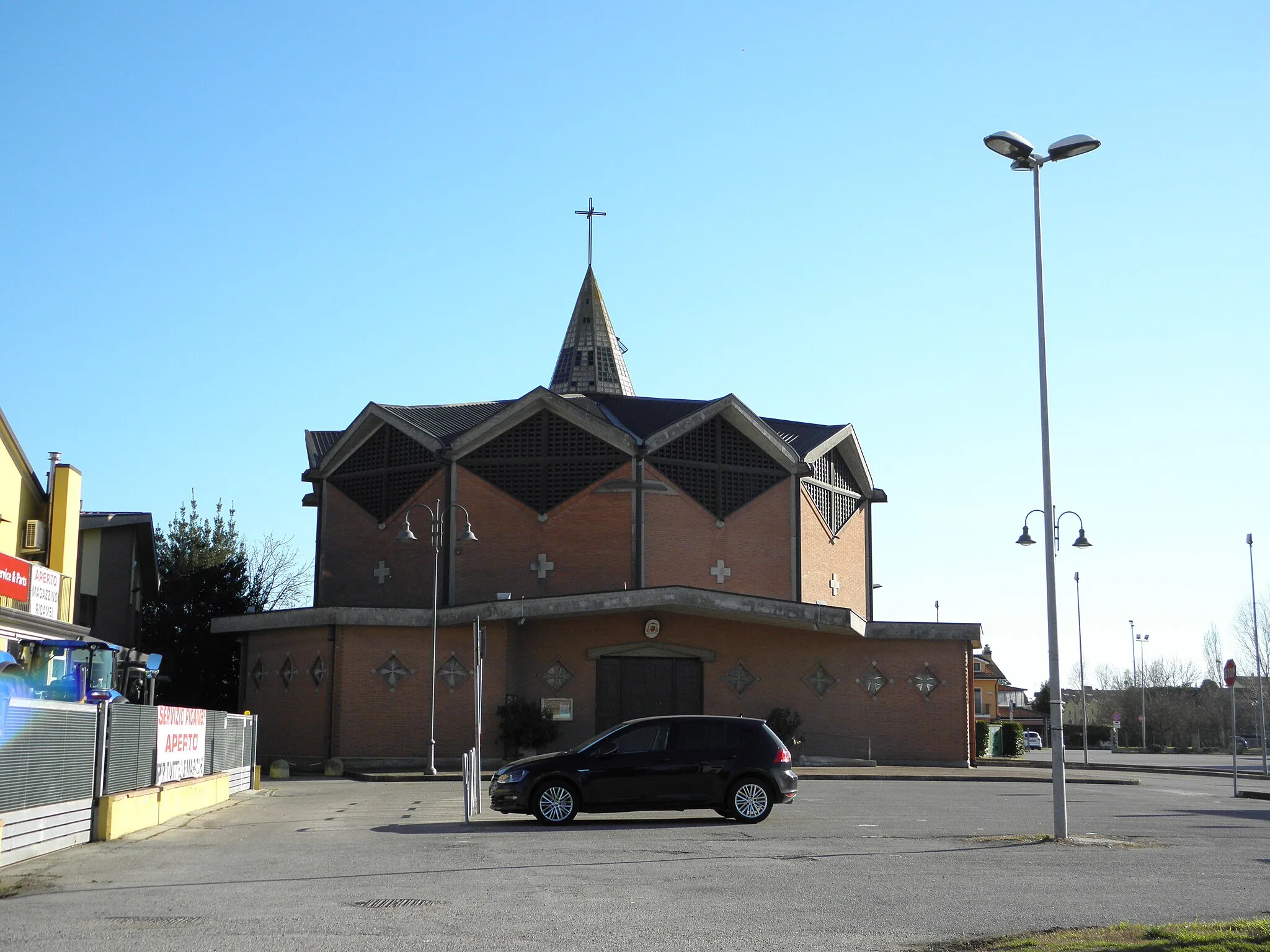 Photo showing: Adria, chiesa parrocchiale di San Vigilio, vescovo e martire.