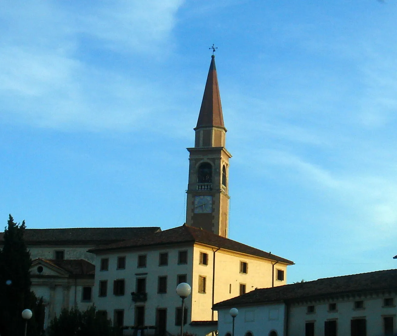 Photo showing: Cappella Maggiore (TV): campanile della chiesa parrocchiale.