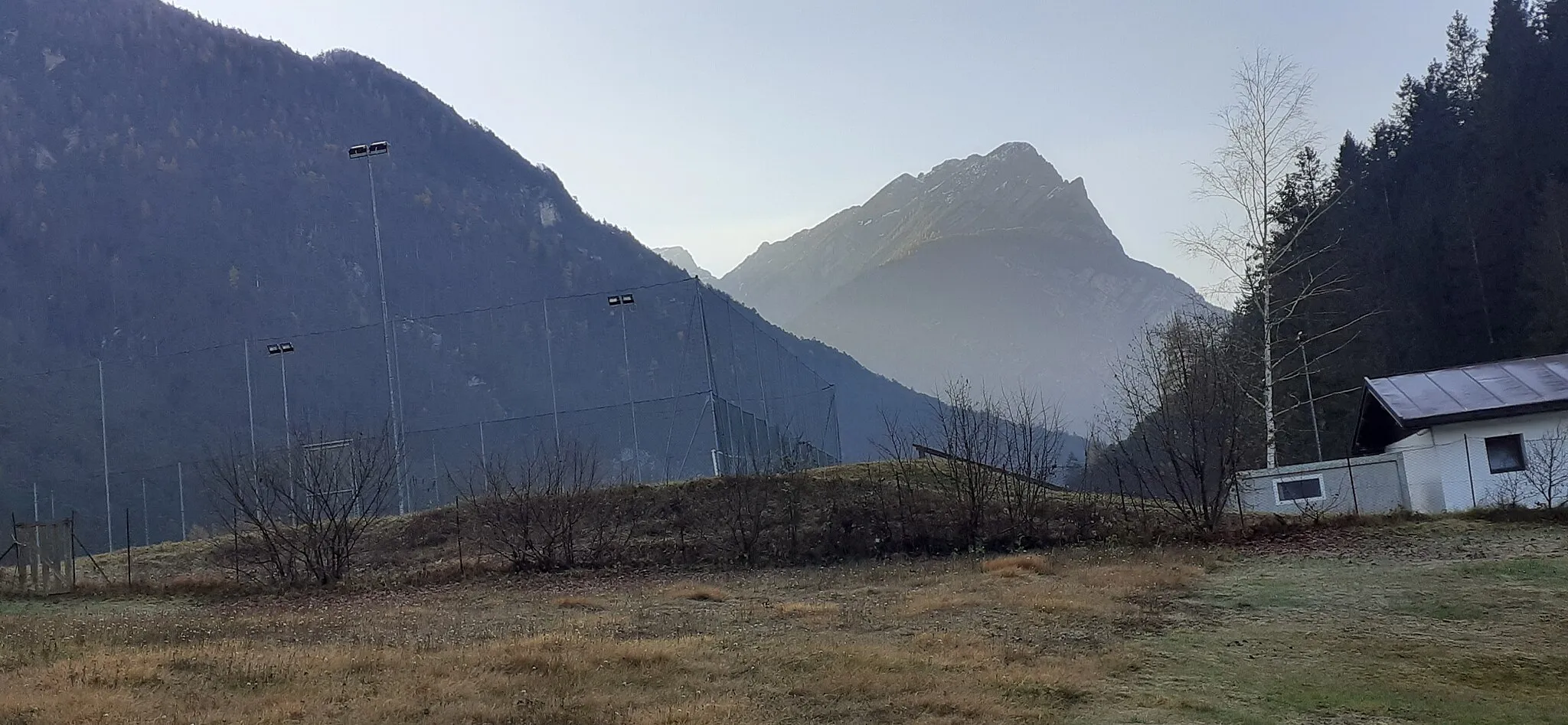 Photo showing: Sasso di Mezzodì, visto da Perarolo di Cadore (località Caralte)