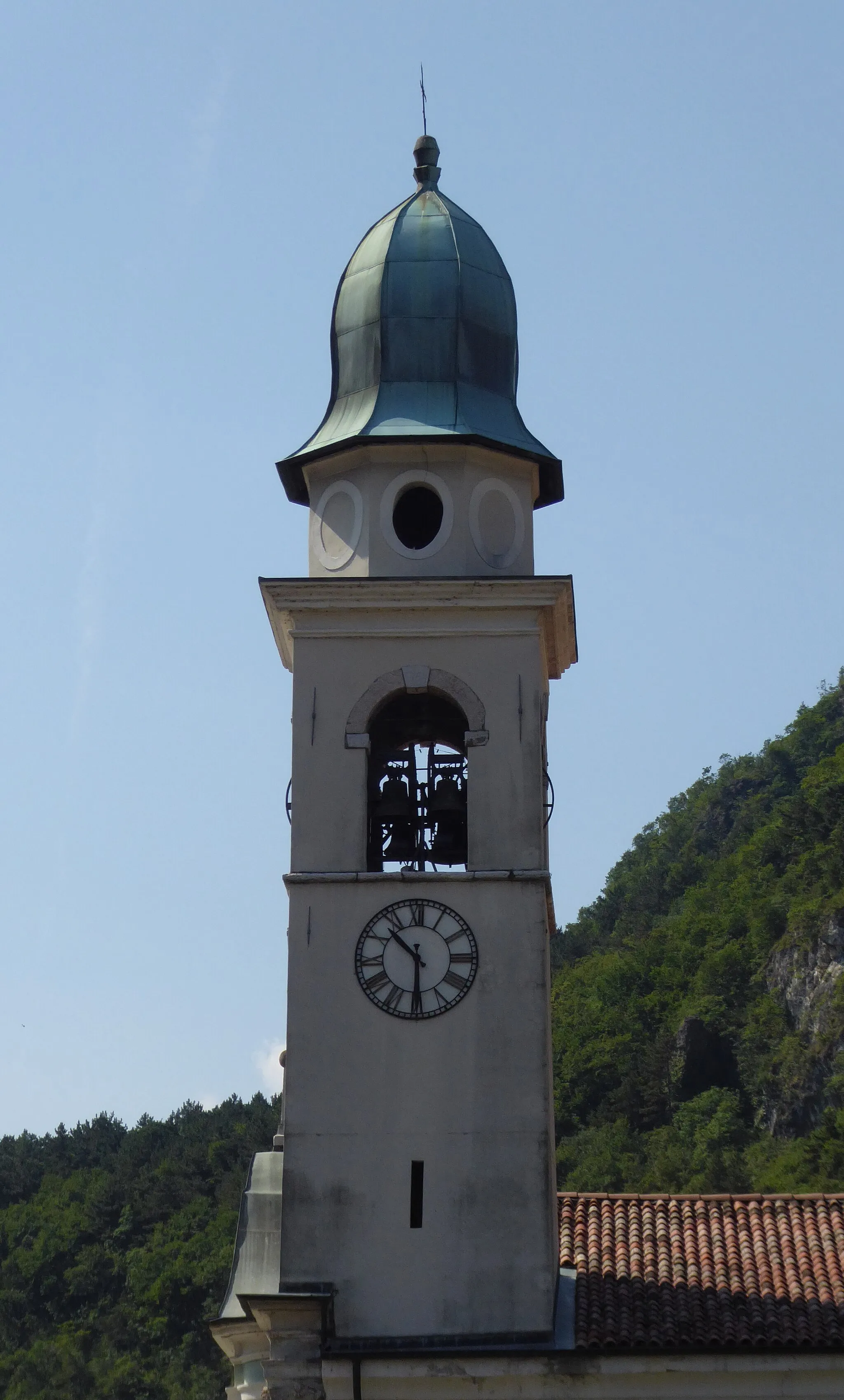 Photo showing: Chizzola (Ala, Trentino, Italy), Saint Nicholas church - Belltower