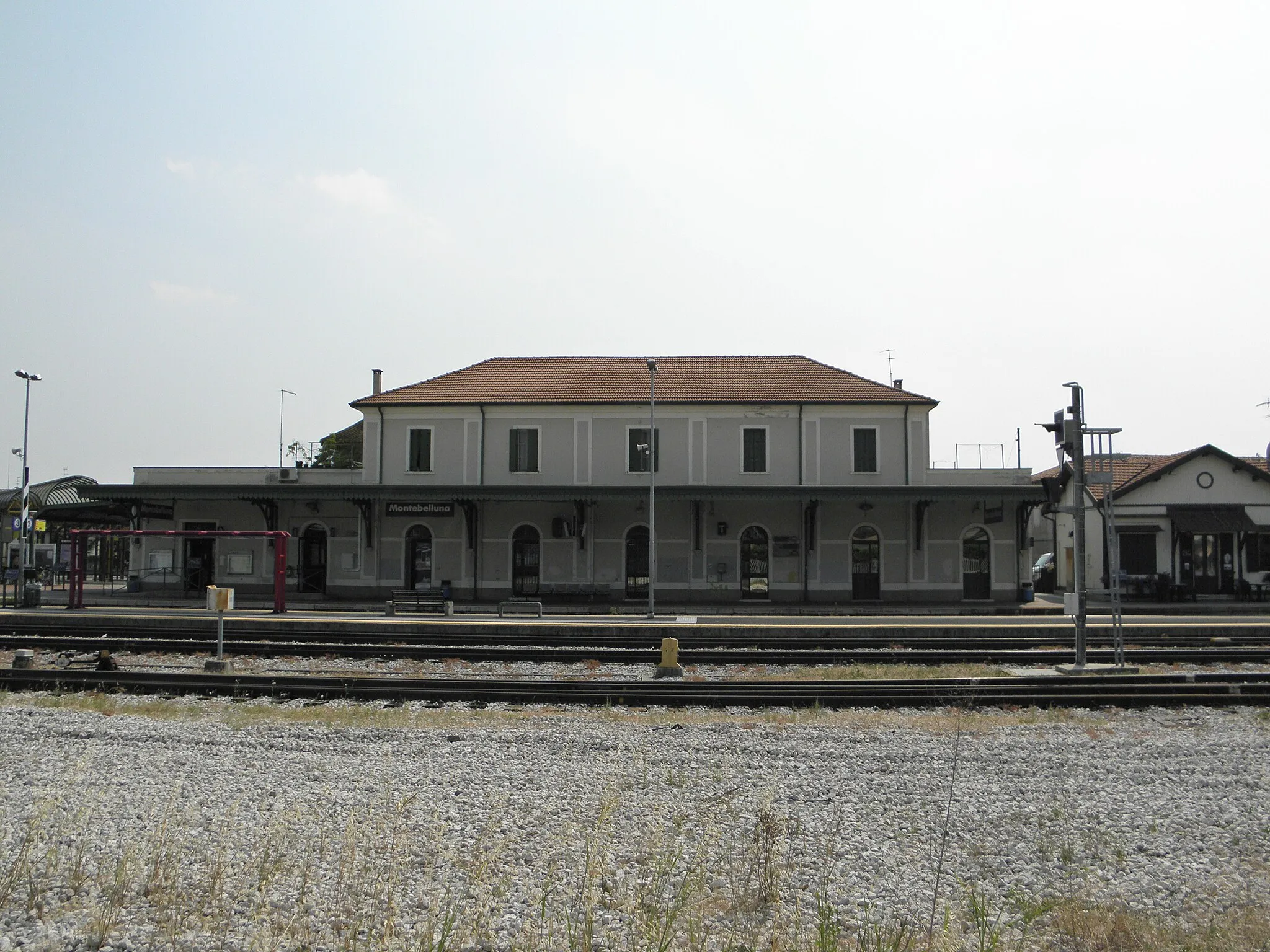 Photo showing: Montebelluna, la stazione ferroviaria.