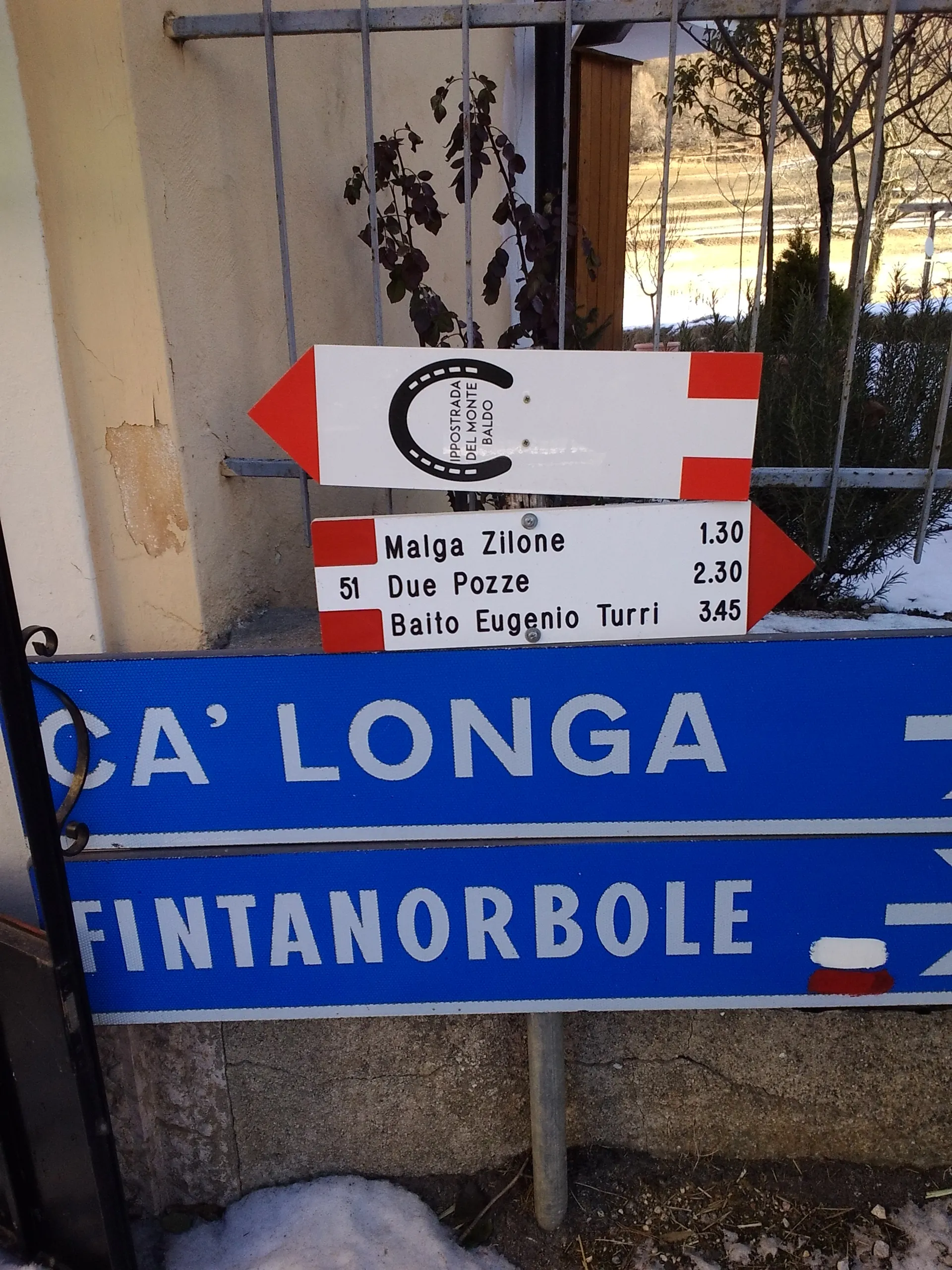 Photo showing: Segnavia Sentiero CAI n. 51 - Cà Longa di Lumini - San Zeno di Montagna - Verona