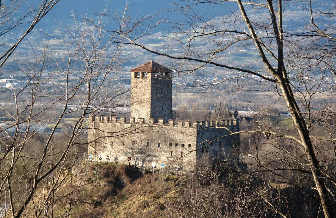 Photo showing: Veduta del castello di Zumelle, nel comune di Borgo Valbelluna.